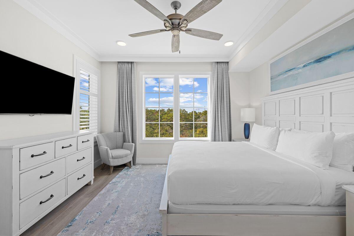 206 Henderson Resort Way, 5102