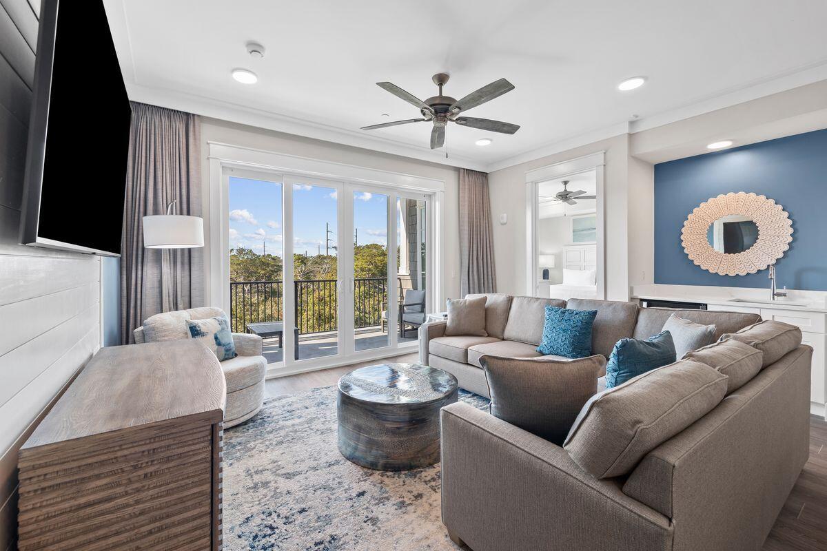 206 Henderson Resort Way, 5102