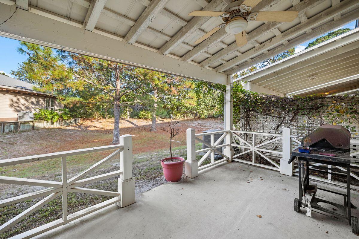 415 Twin Lakes Lane