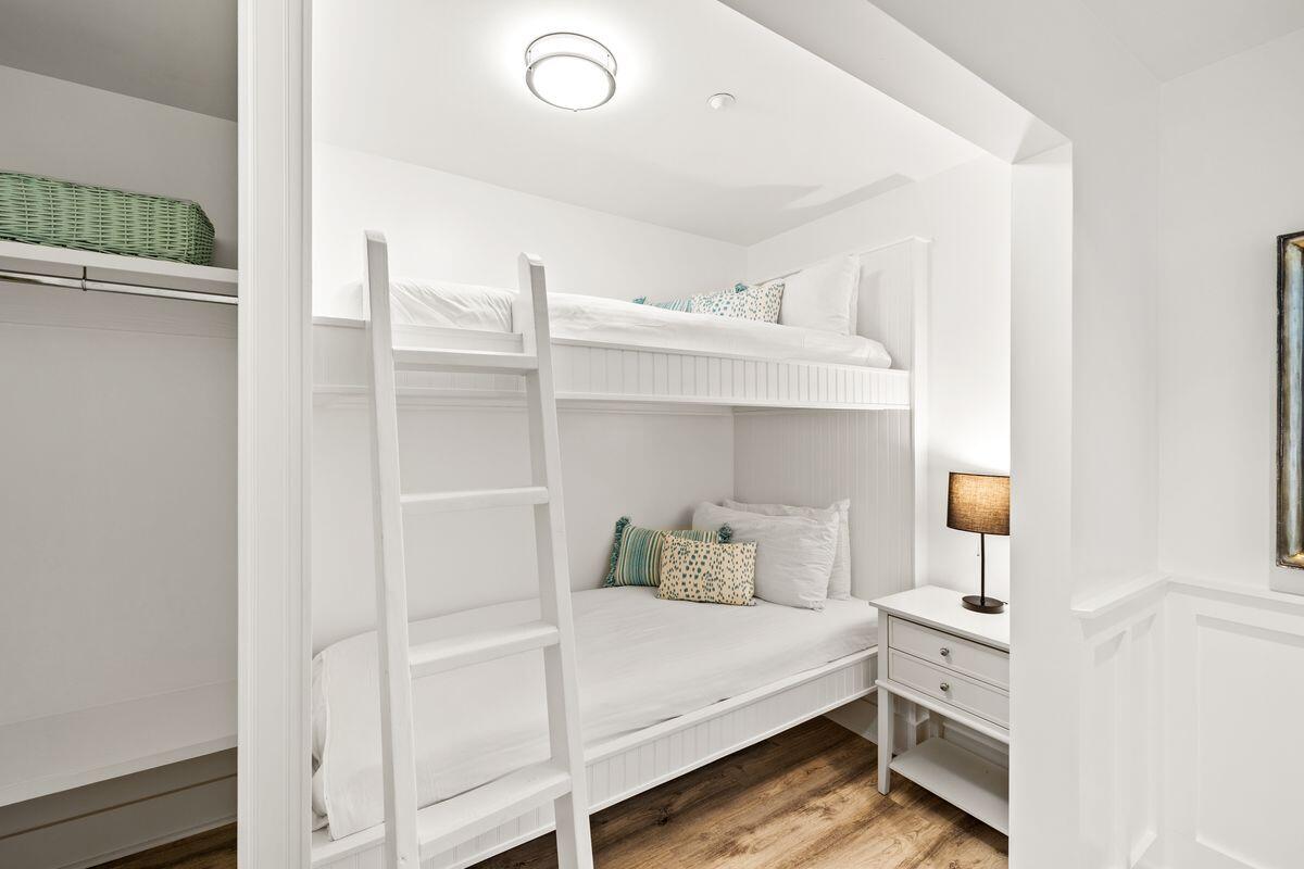 429 S Bridge Lane, 103A