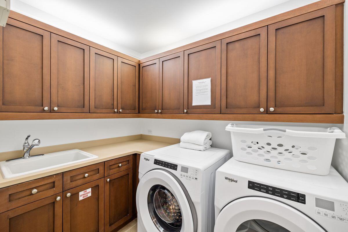 429 S Bridge Lane, 103A