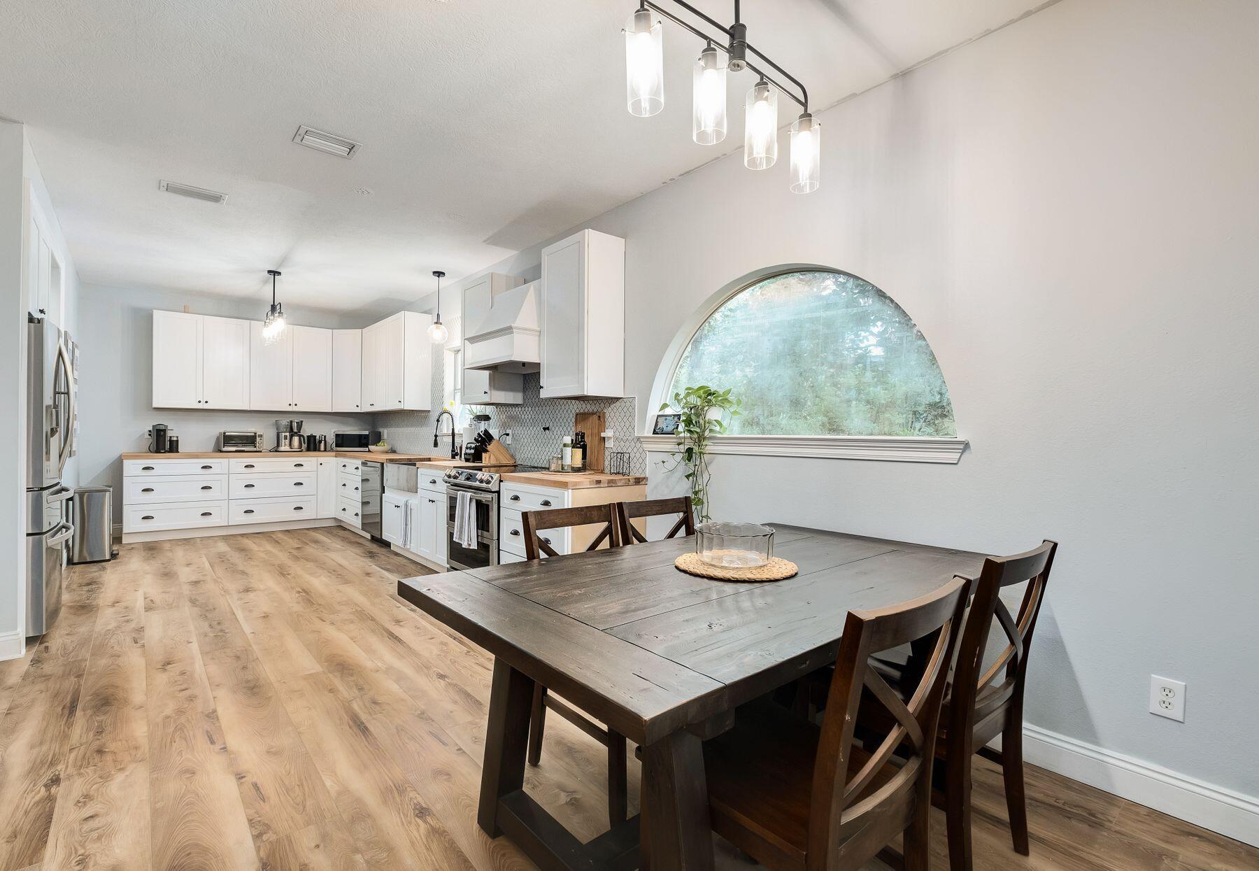 338 Wood Beach Drive