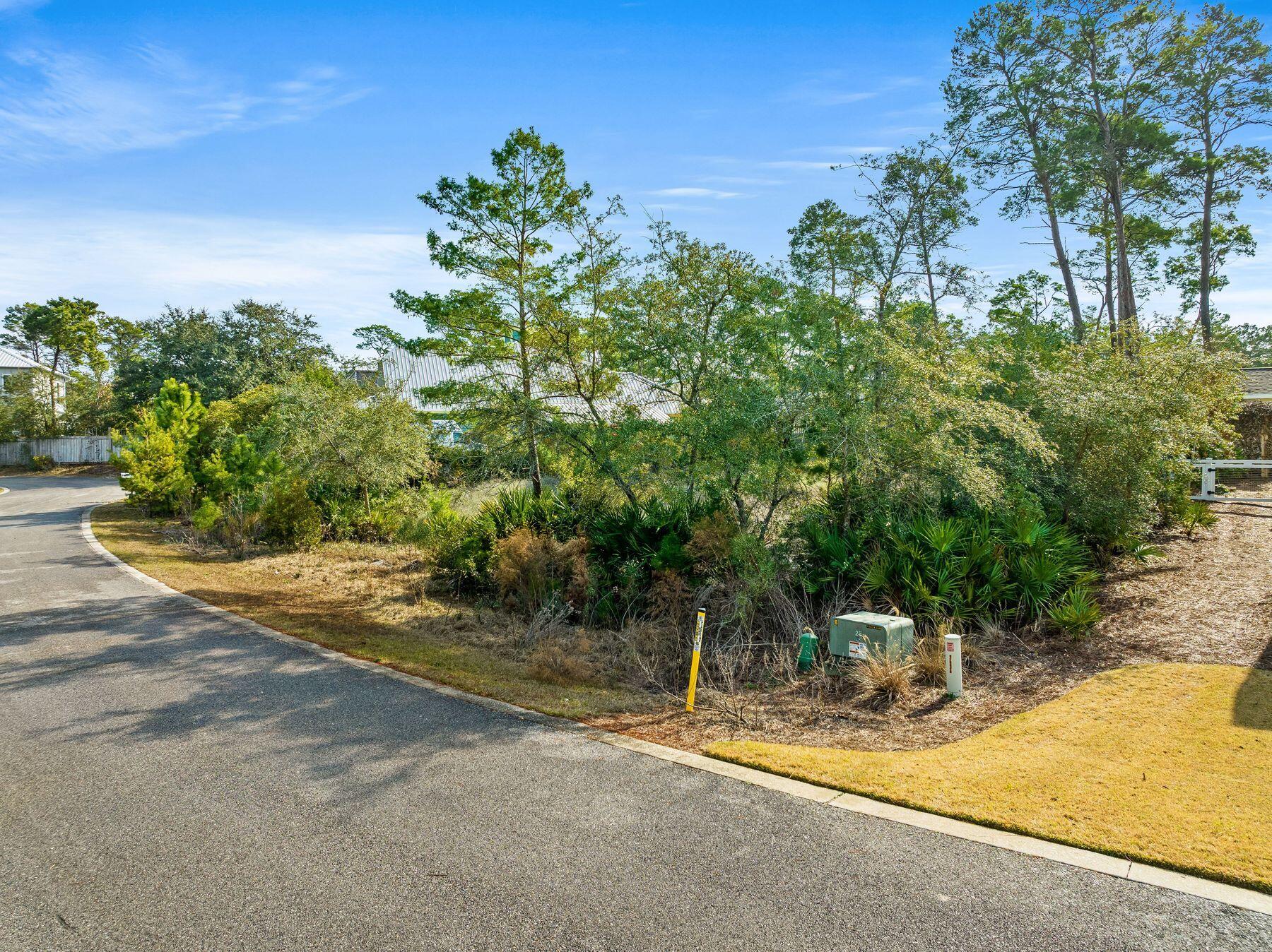 34 Seabreeze Forest Lane