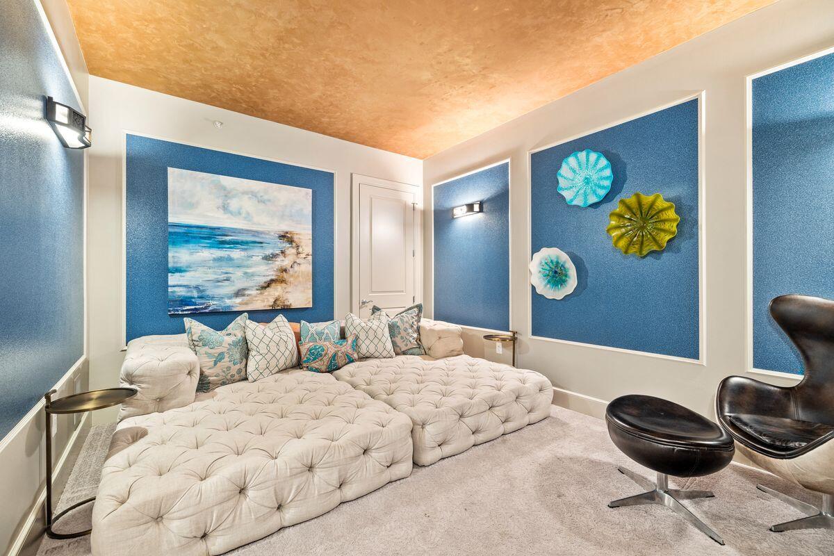 1363 W County Highway 30A 3112