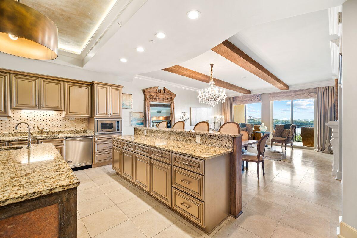 1363 W County Highway 30A 3112