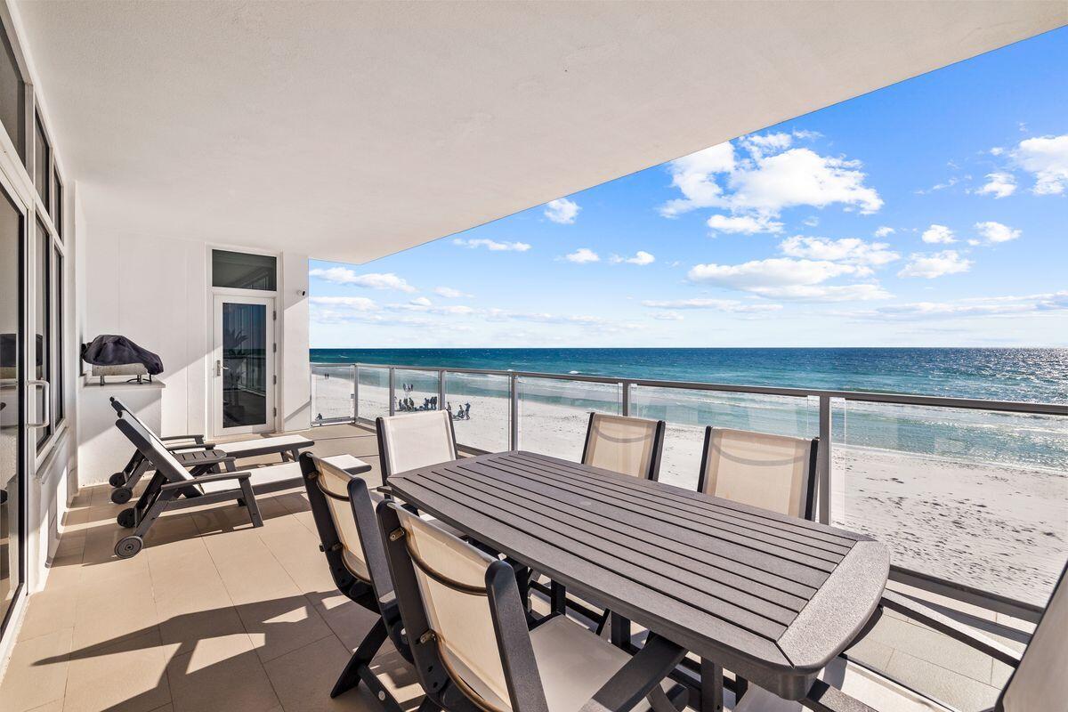 1900 Scenic Highway 98, 302