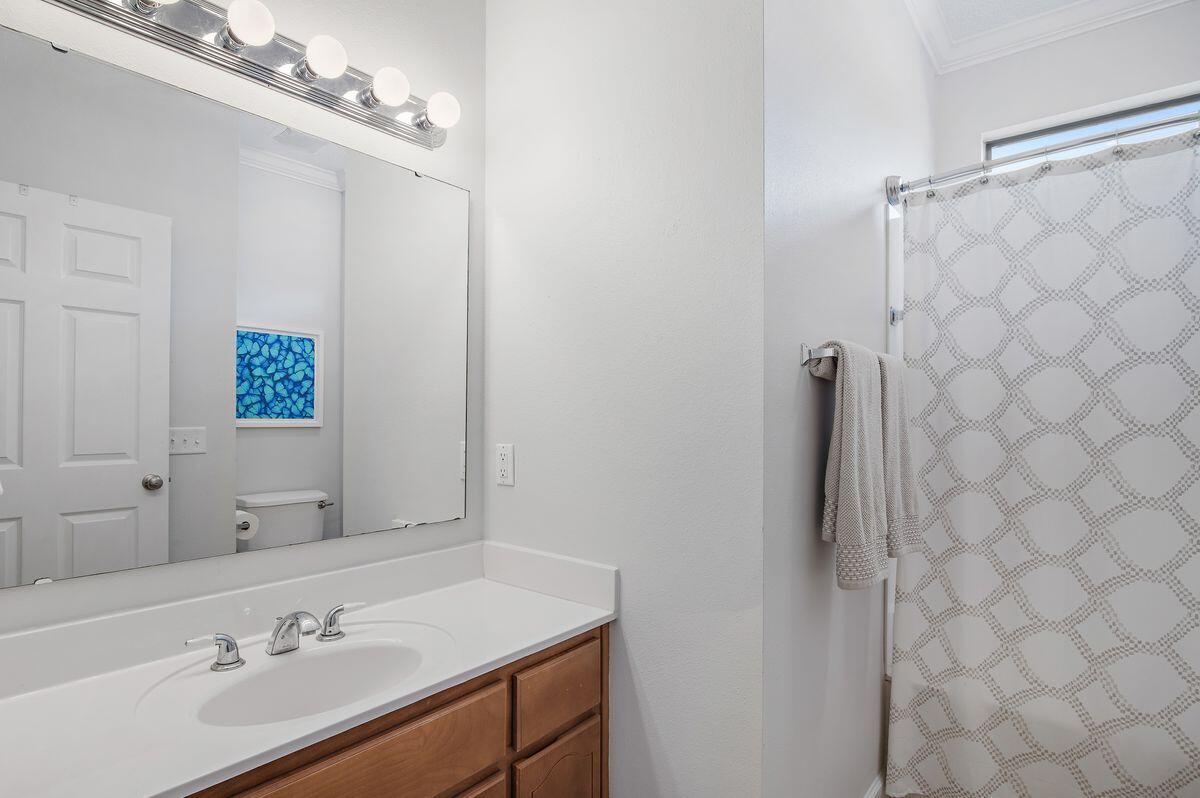 192 Calle Escada, 97A