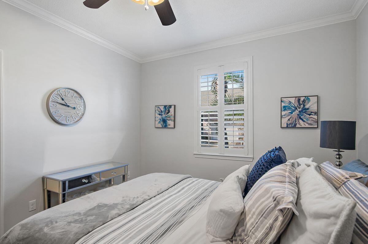 192 Calle Escada, 97A