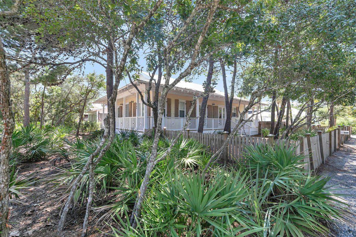 269 San Juan Avenue