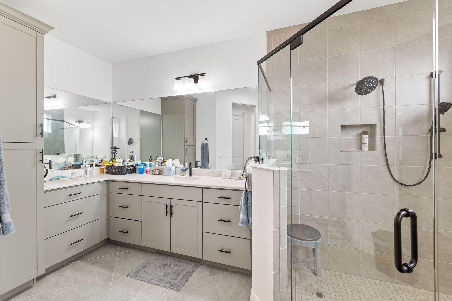 8410 Coral Reef Way