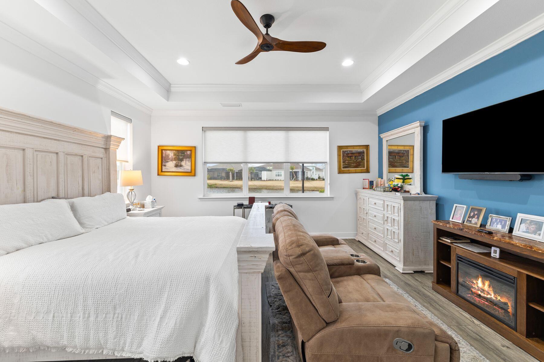 8410 Coral Reef Way