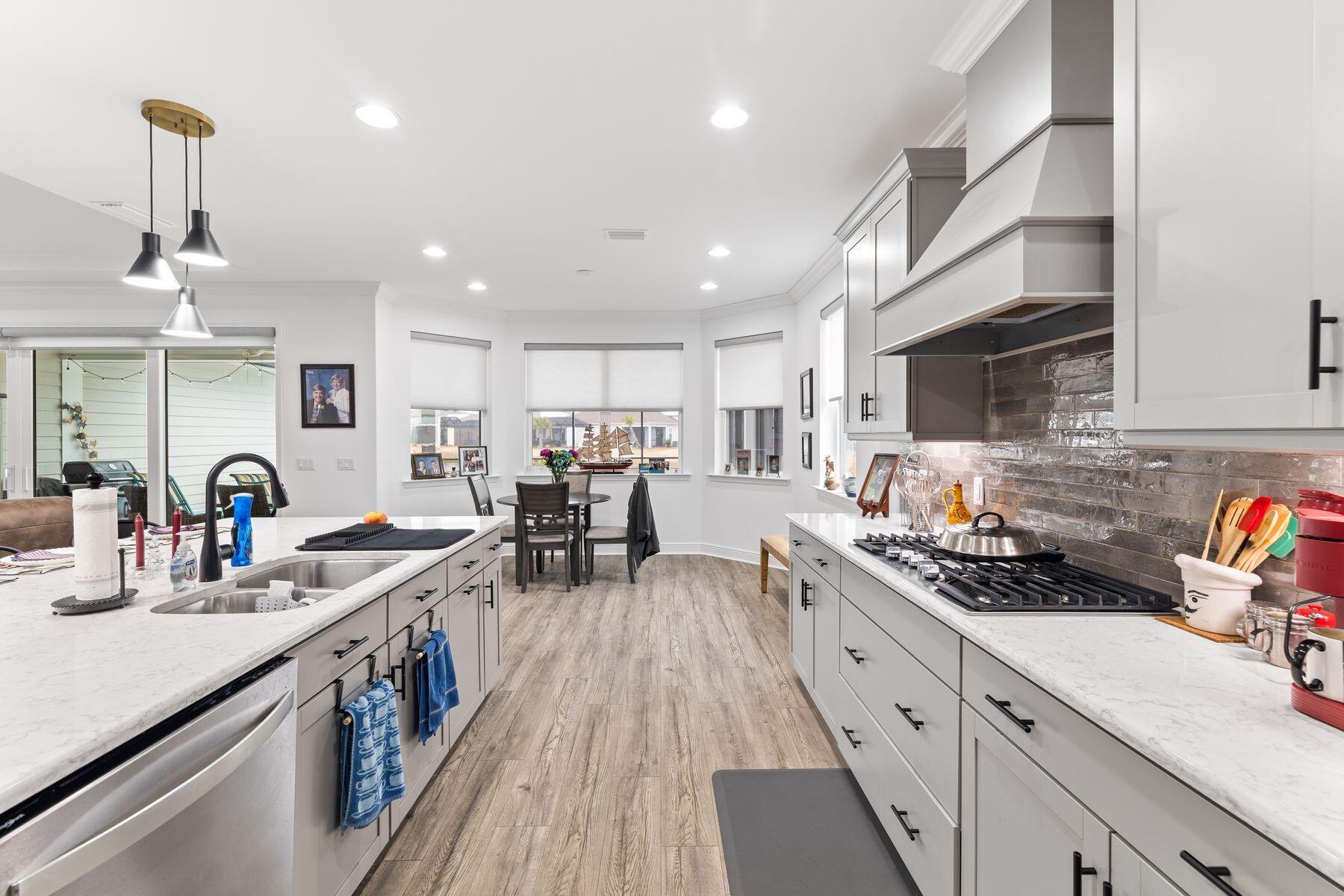 8410 Coral Reef Way