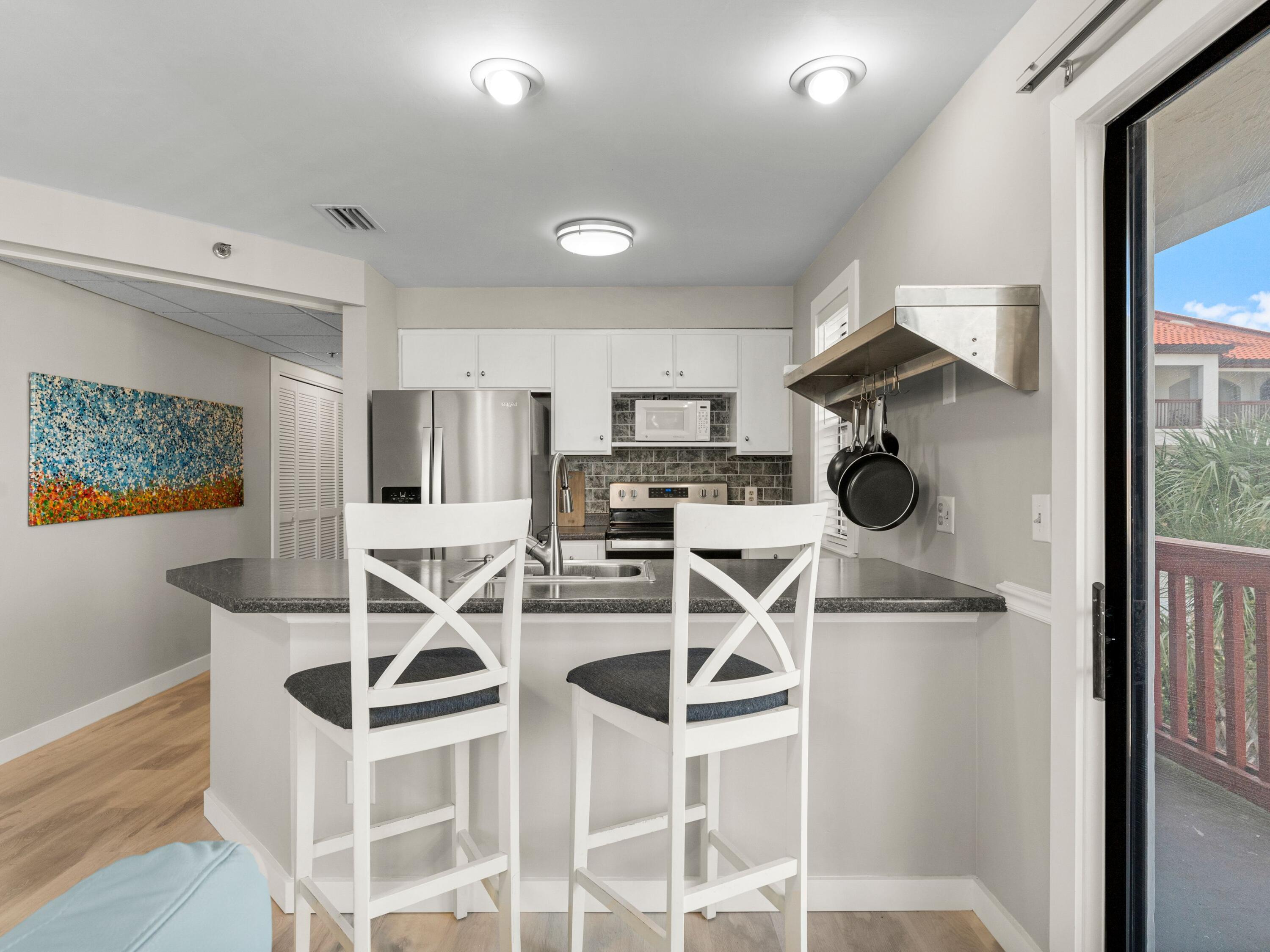 8730 Thomas Drive, 1201A