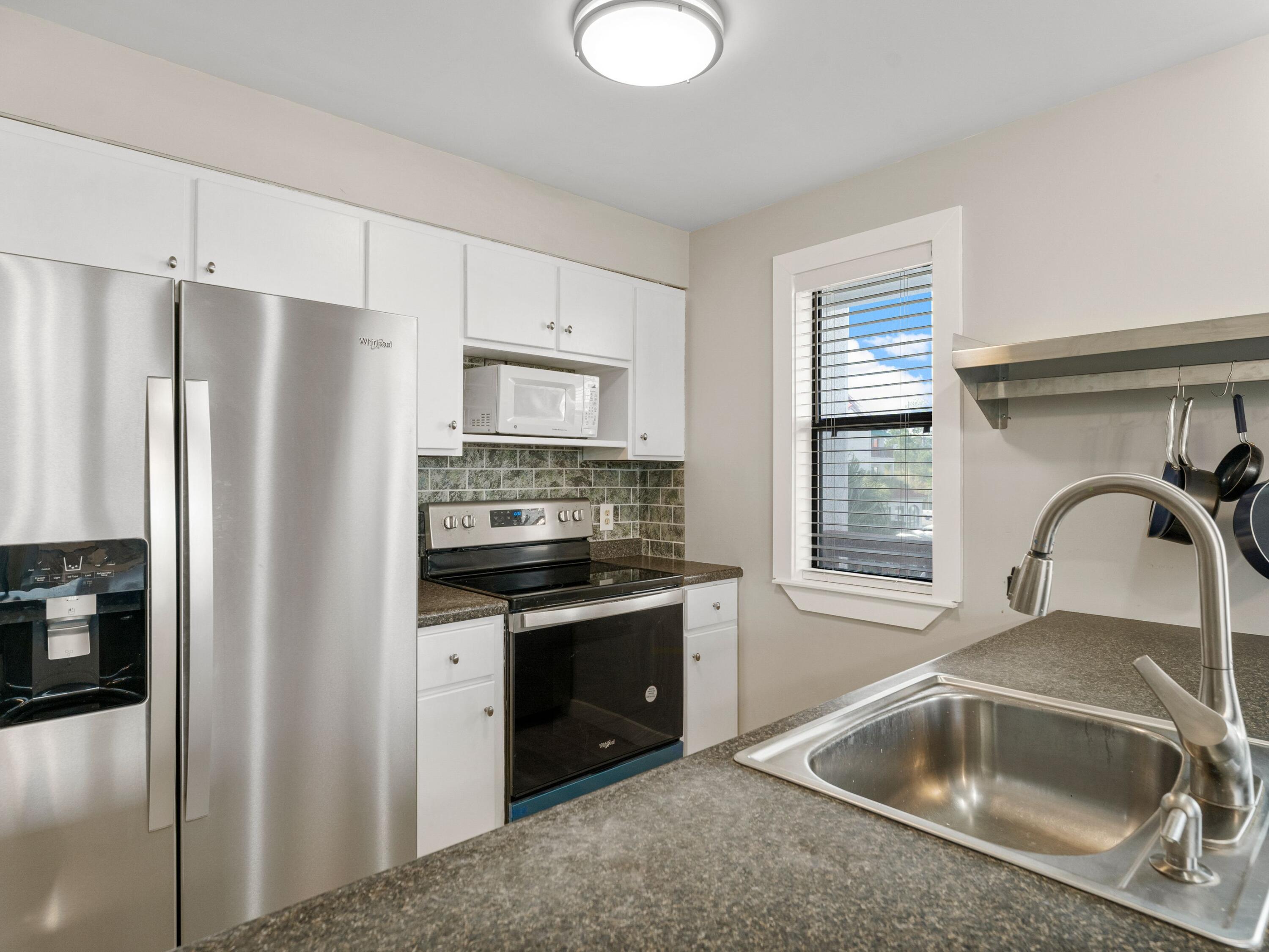 8730 Thomas Drive, 1201A