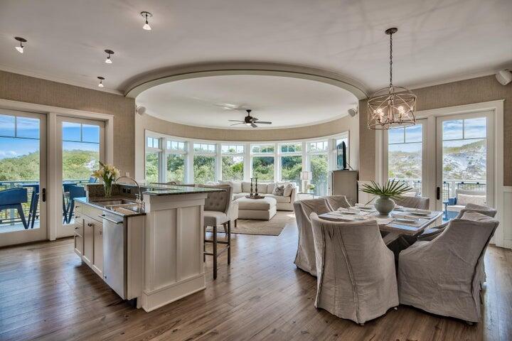 99 Compass Point Way UNIT 207