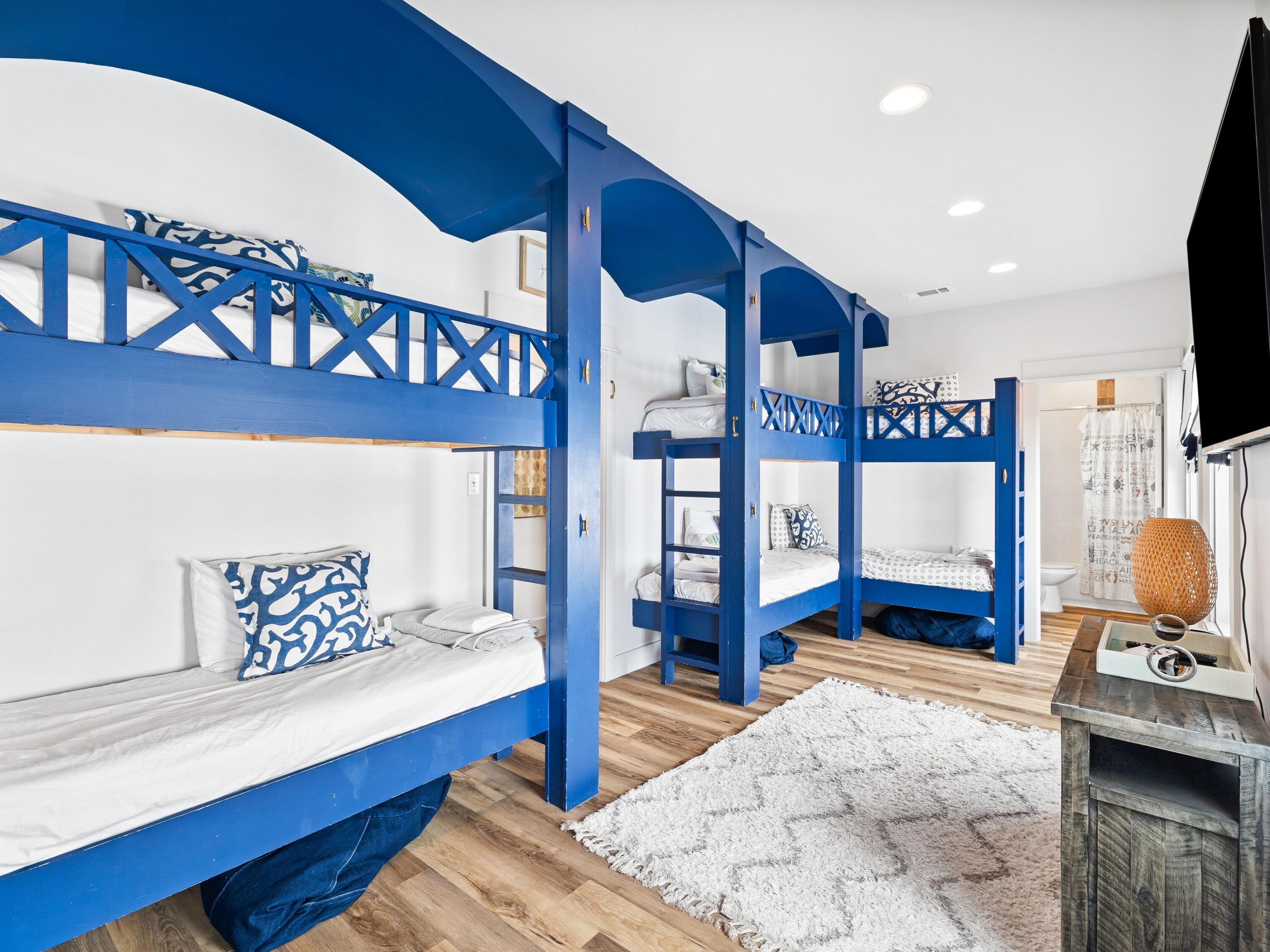 77 W Endless Summer Way