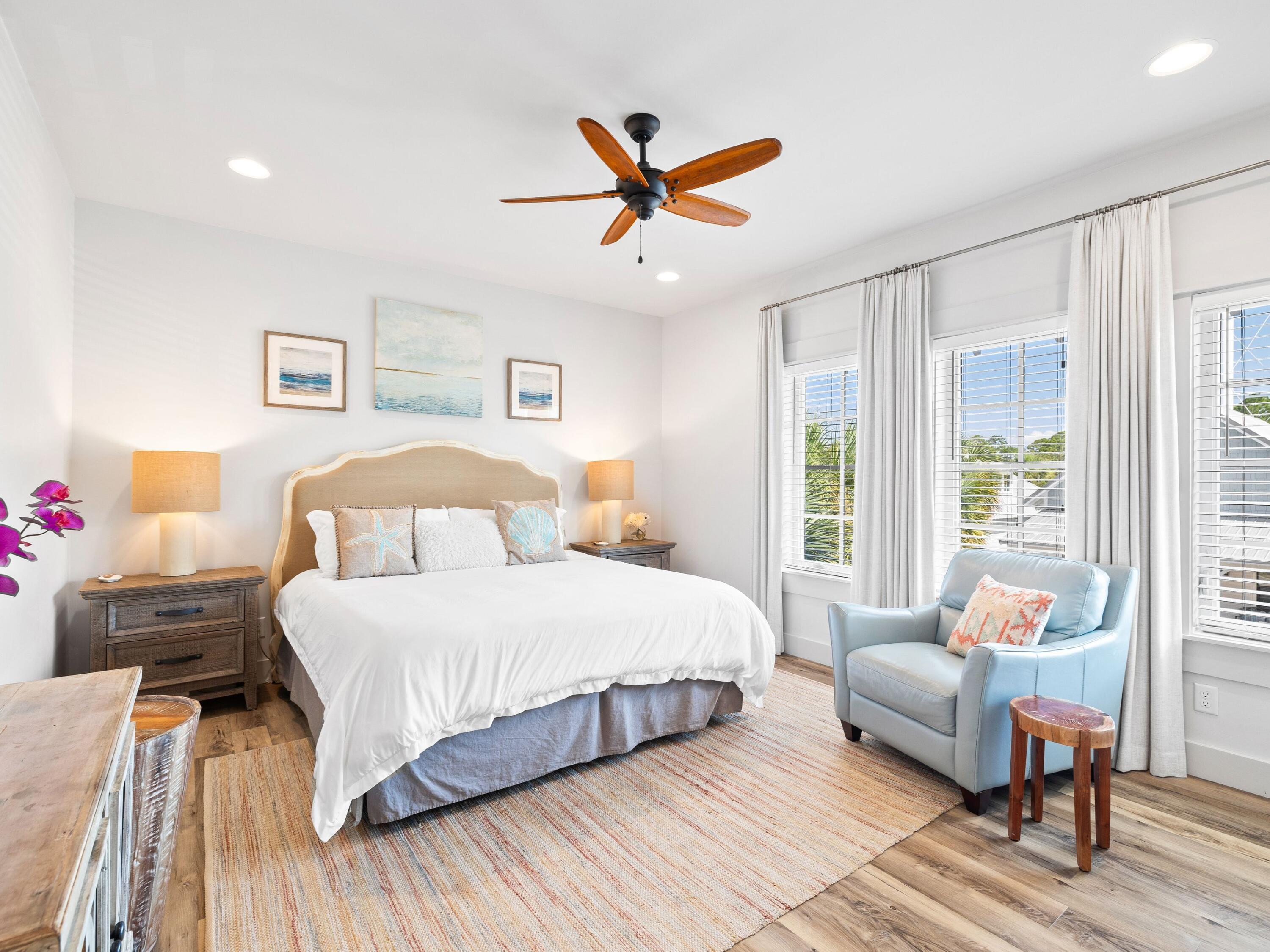 77 W Endless Summer Way