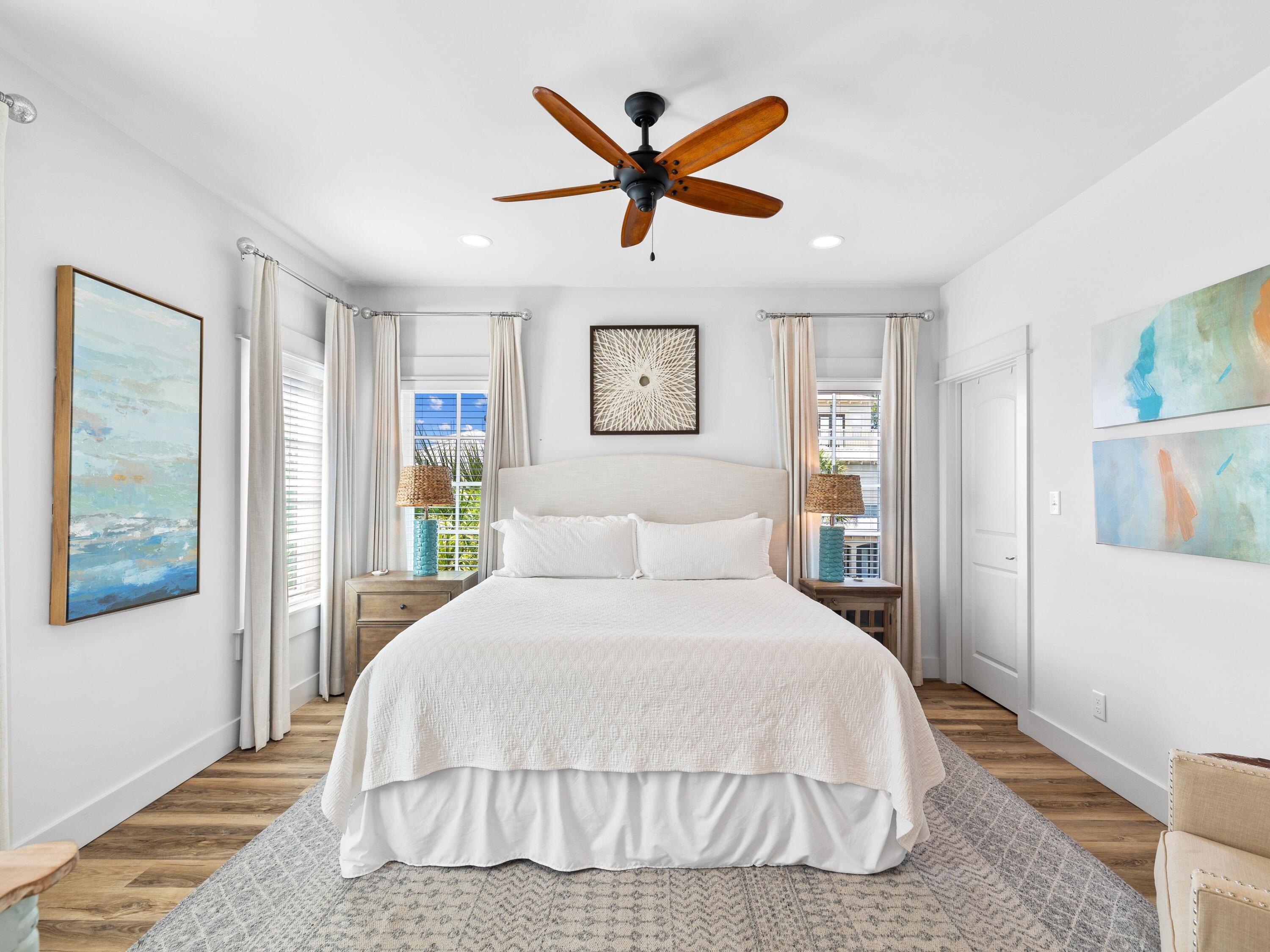 77 W Endless Summer Way