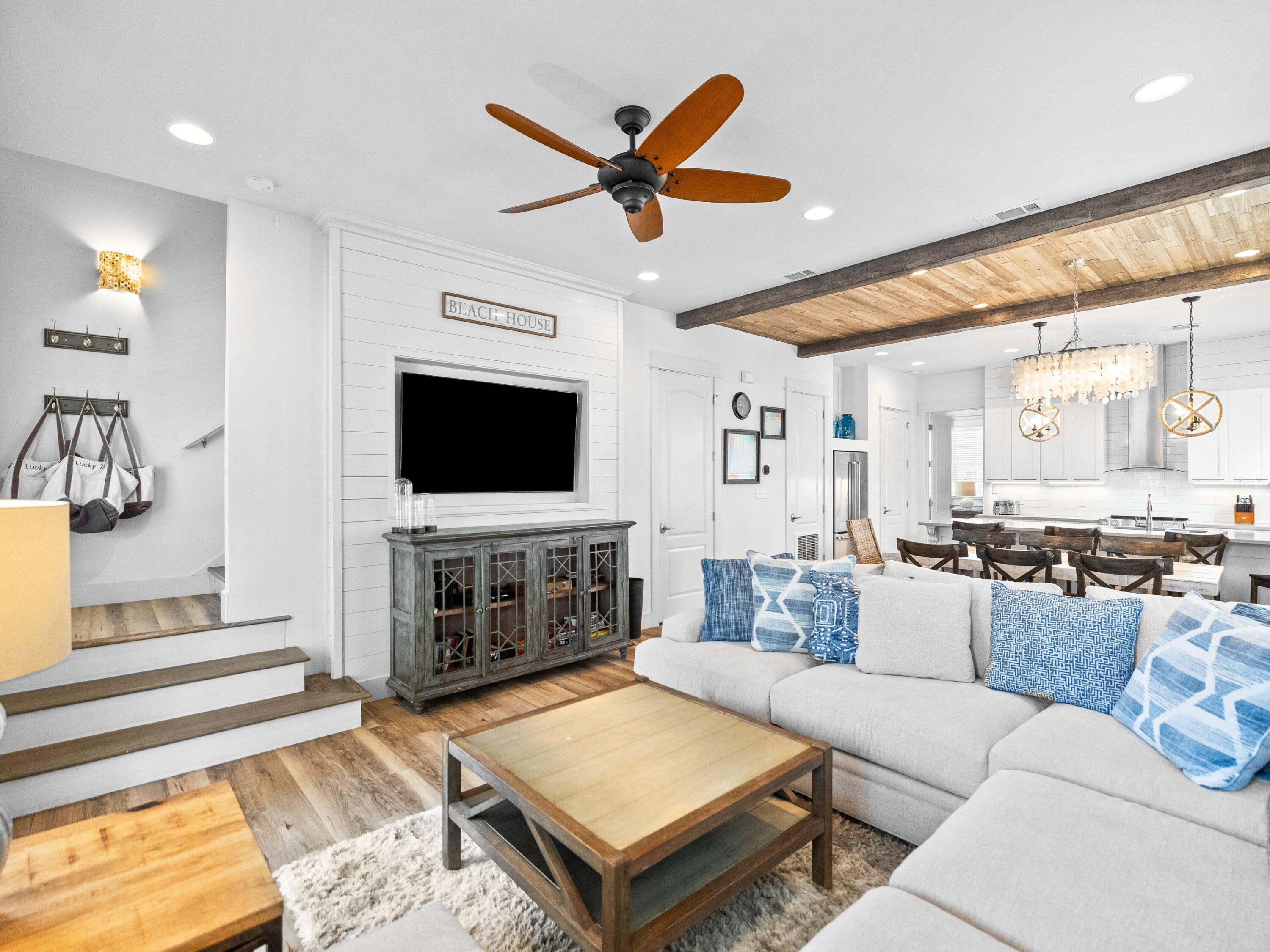 77 W Endless Summer Way