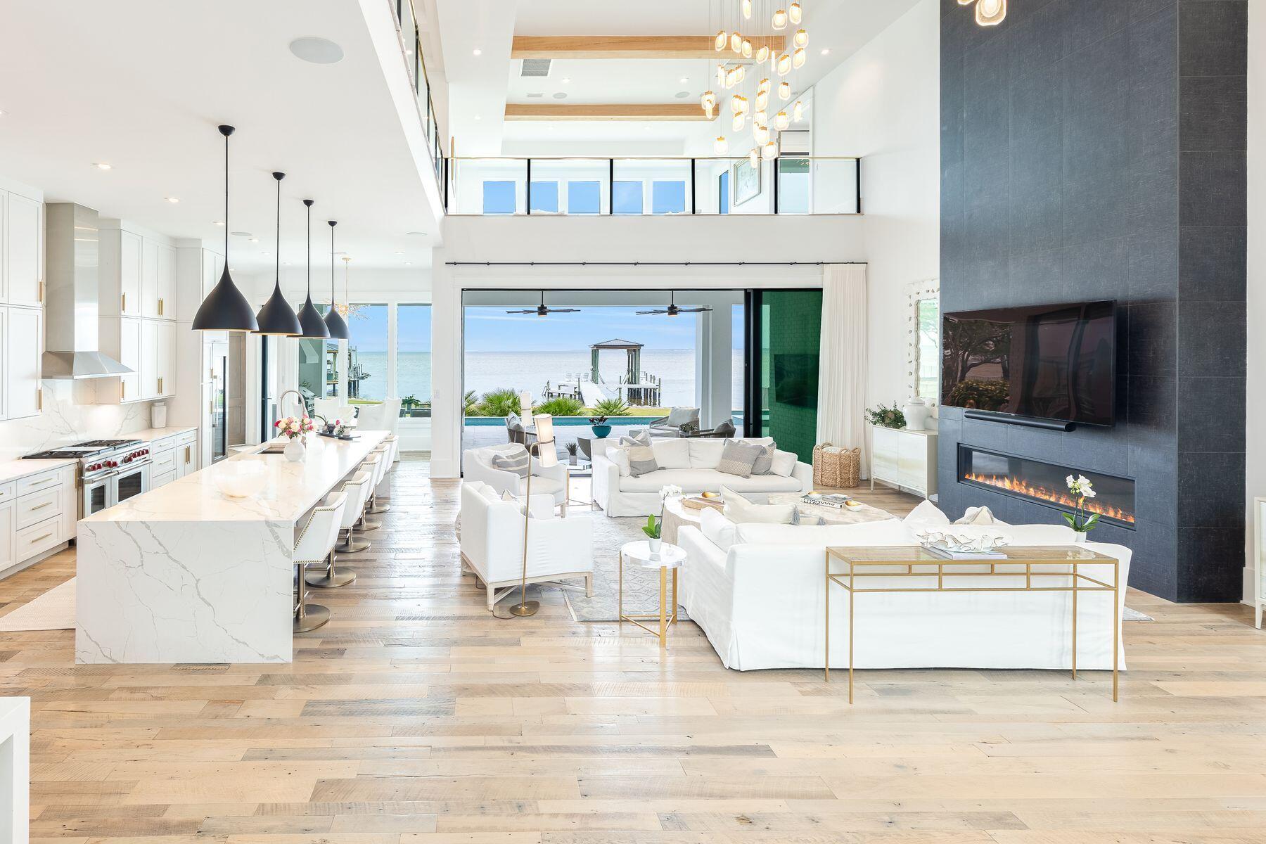 343 Driftwood Point Road