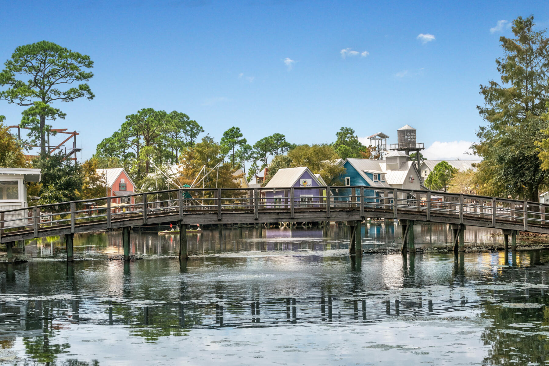 9100 Baytowne Wharf Boulevard, 270/272