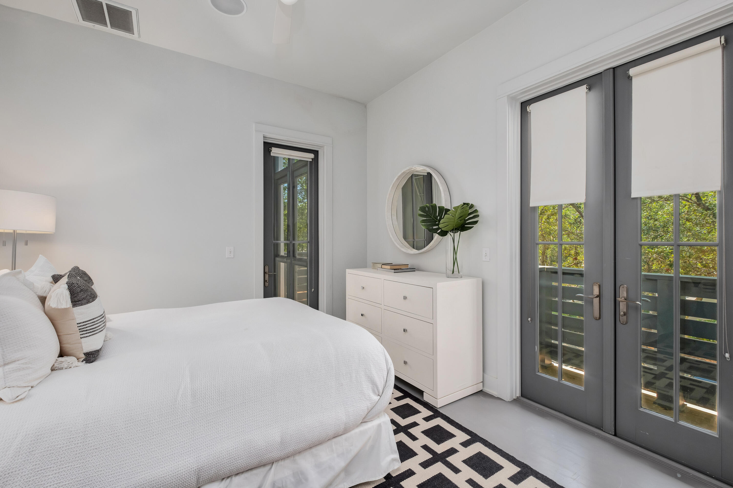 118 Bridgetown Avenue