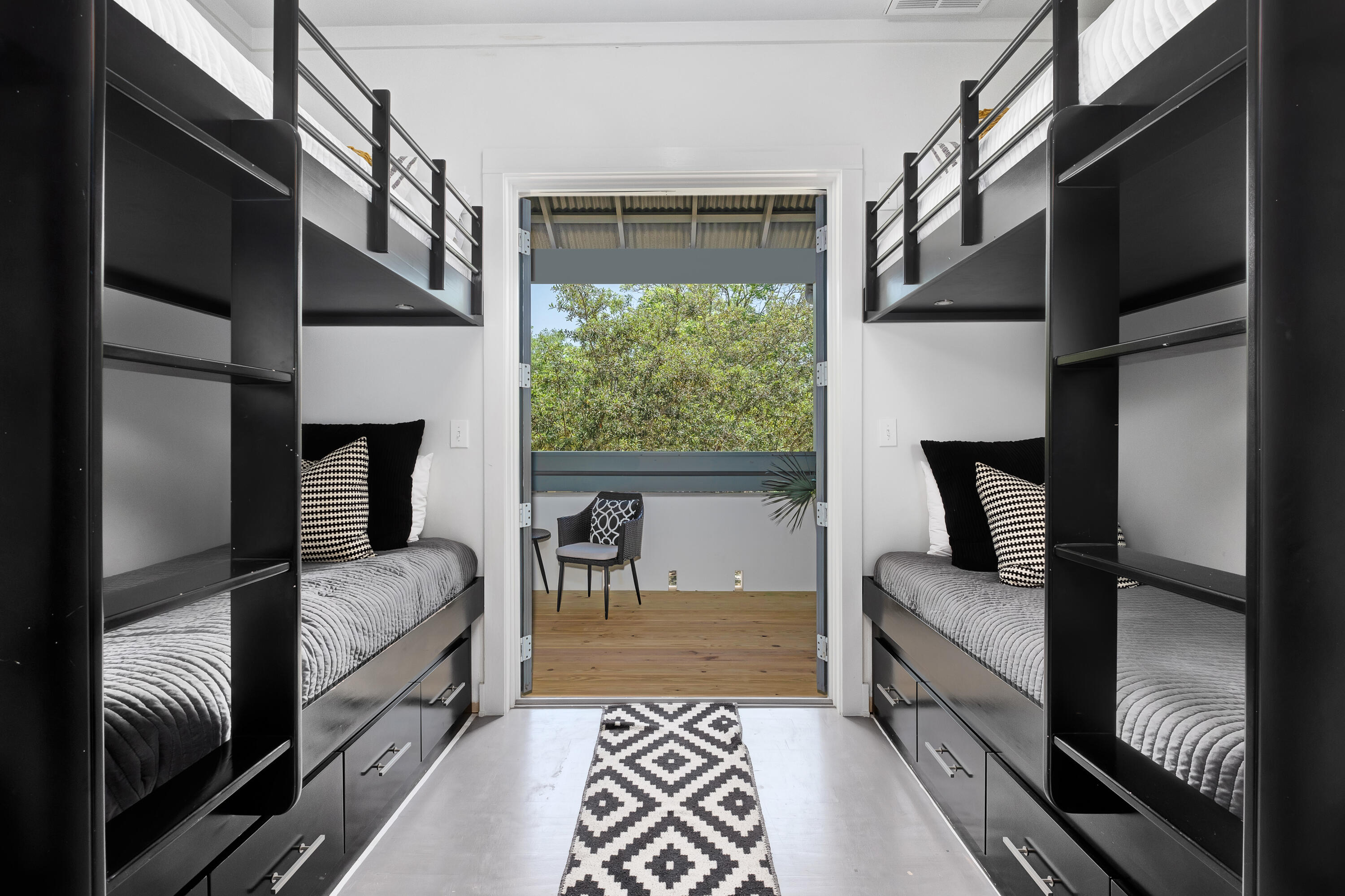 118 Bridgetown Avenue