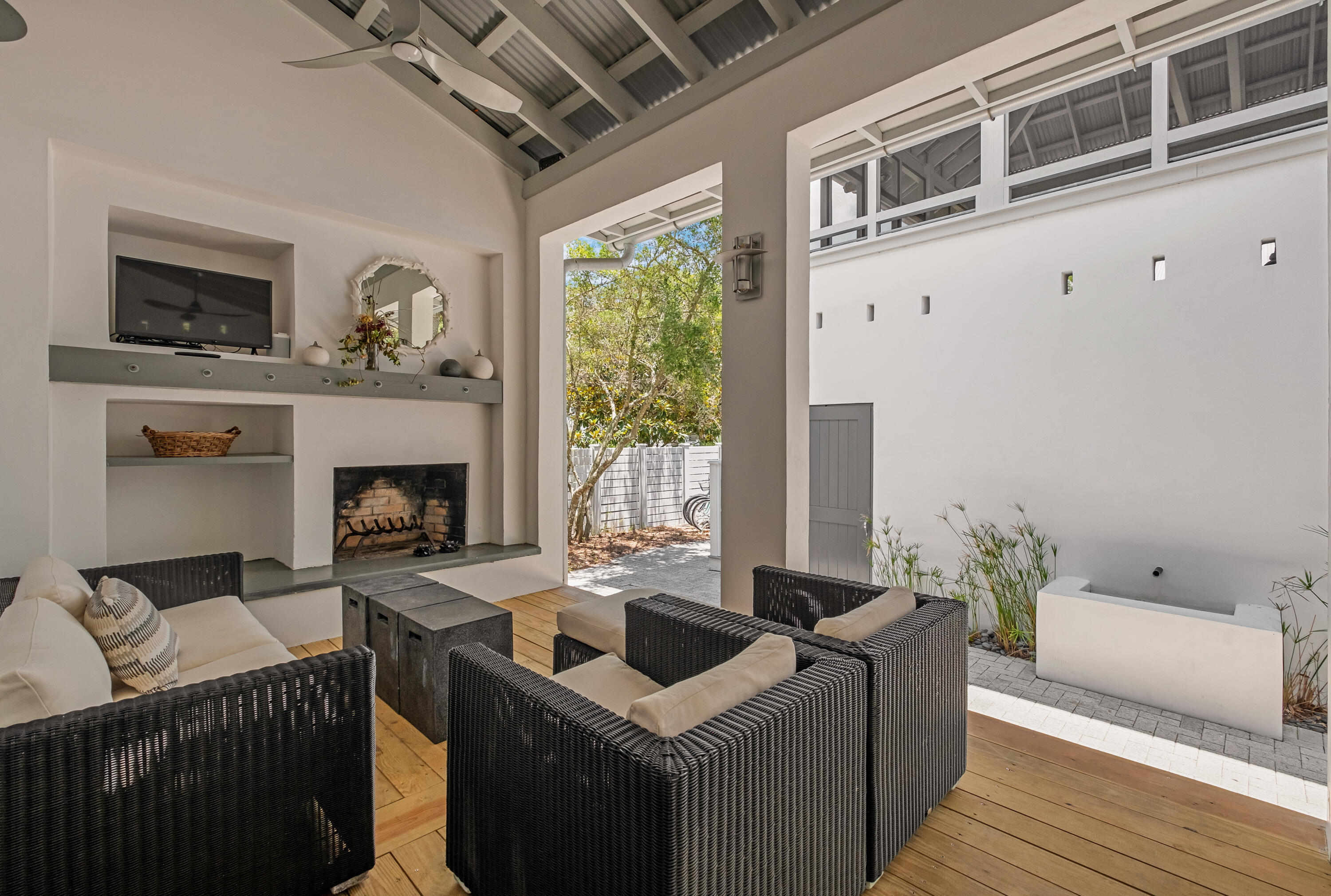 118 Bridgetown Avenue