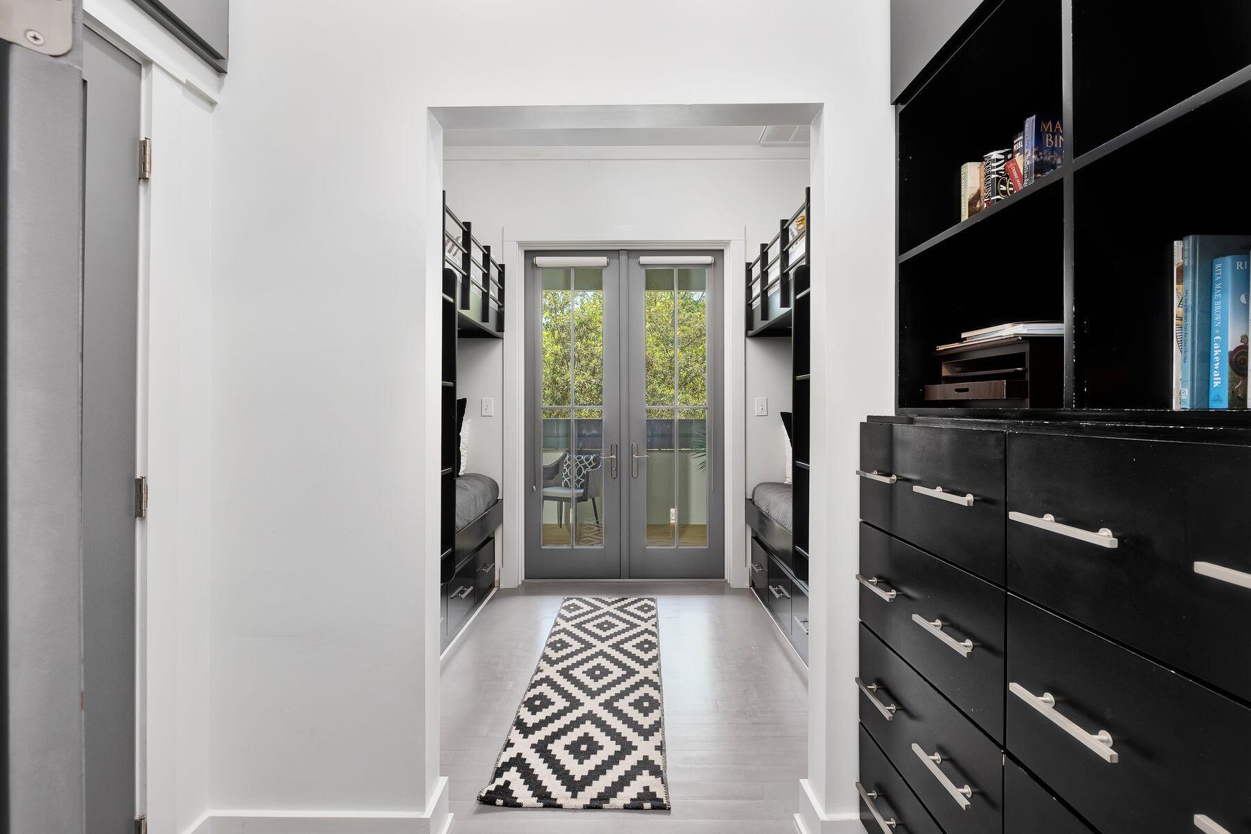 118 Bridgetown Avenue