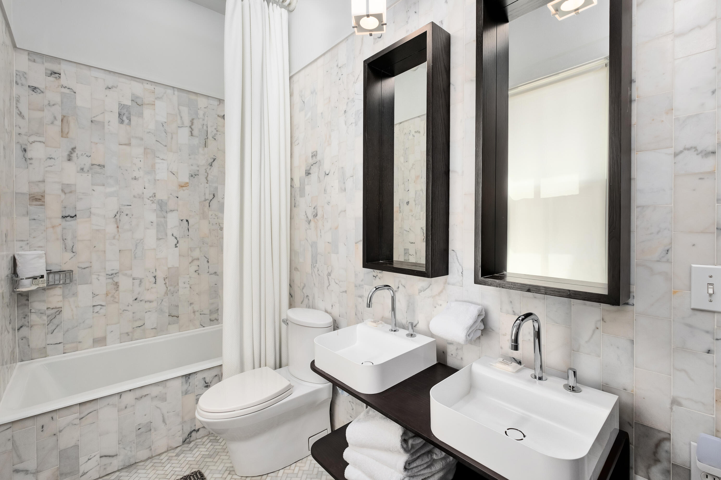 118 Bridgetown Avenue