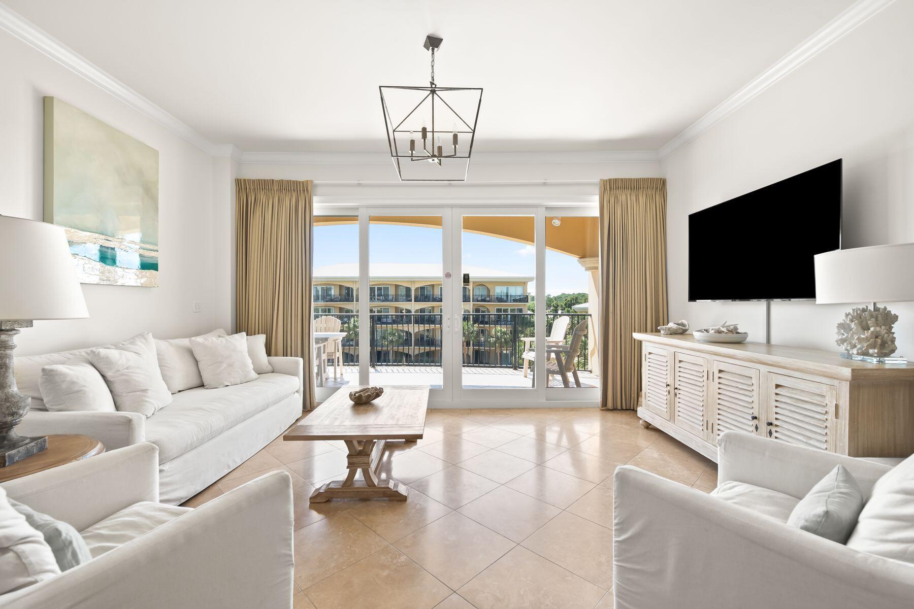 2421 W County Hwy 30A, D304