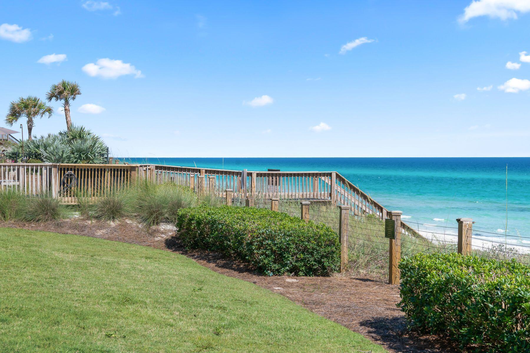 2421 W County Hwy 30A, D304