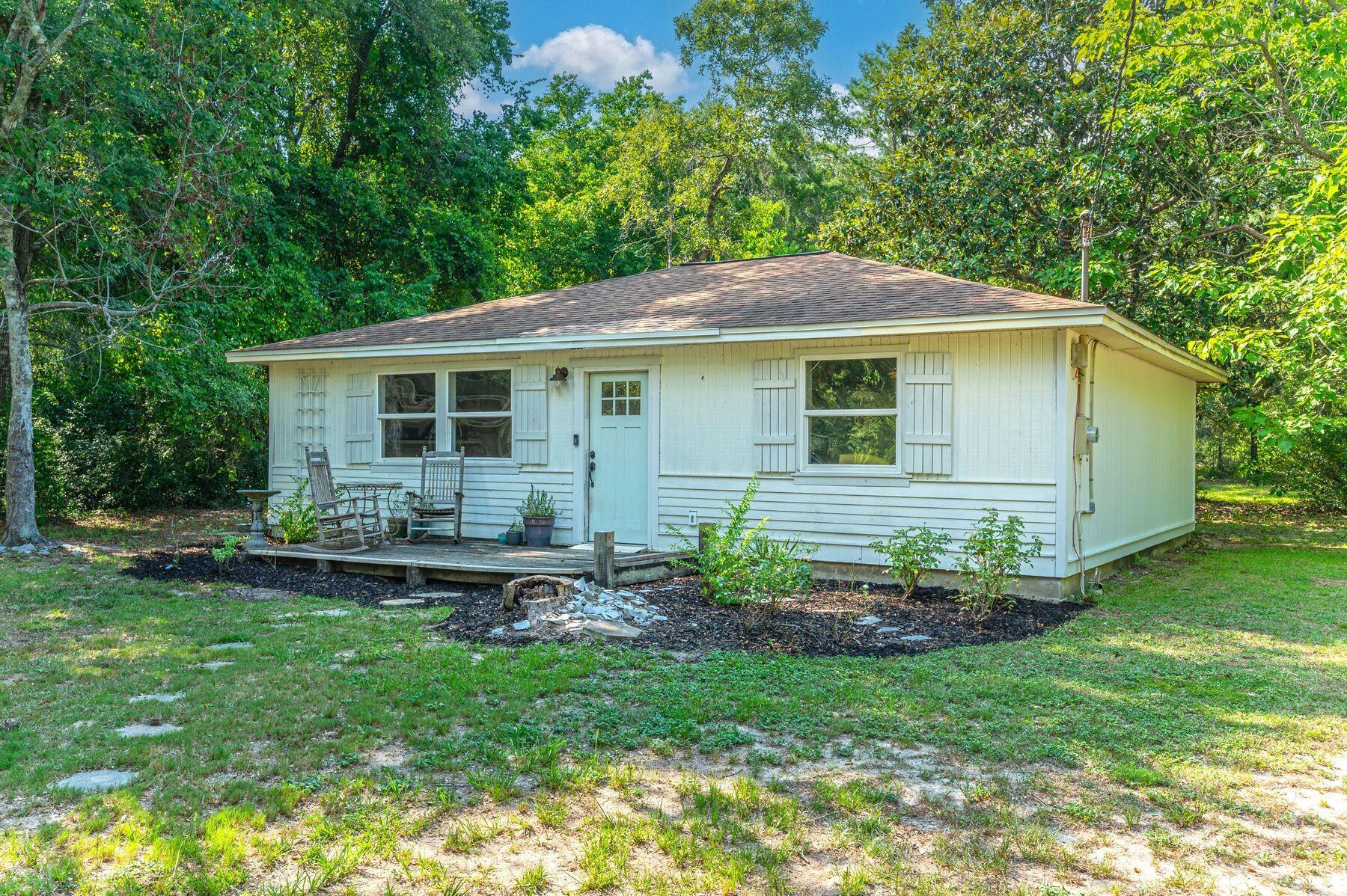 431 Donna Lane, DeFuniak Springs