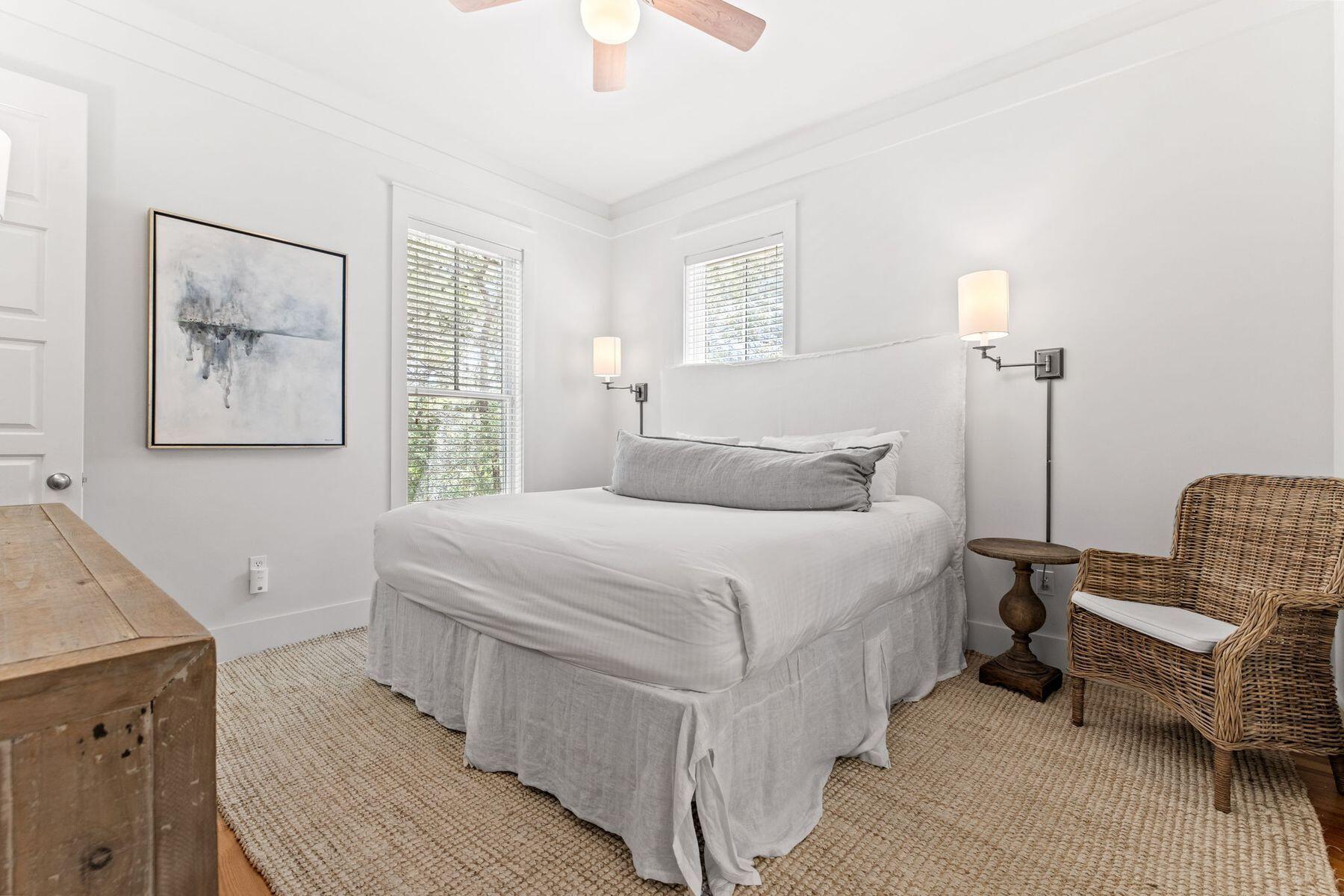 90 Silver Laurel Way