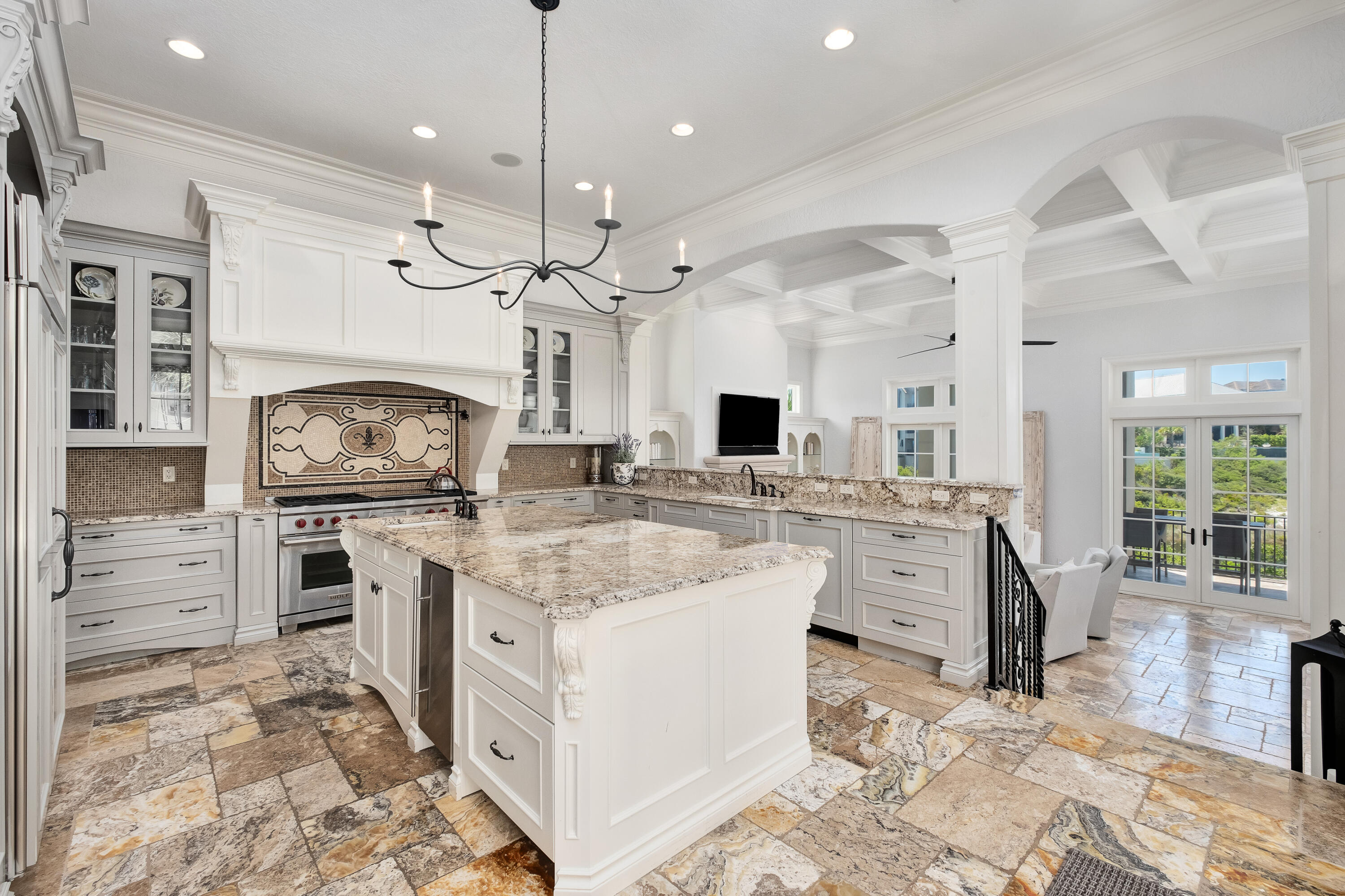 231 W Bermuda Drive