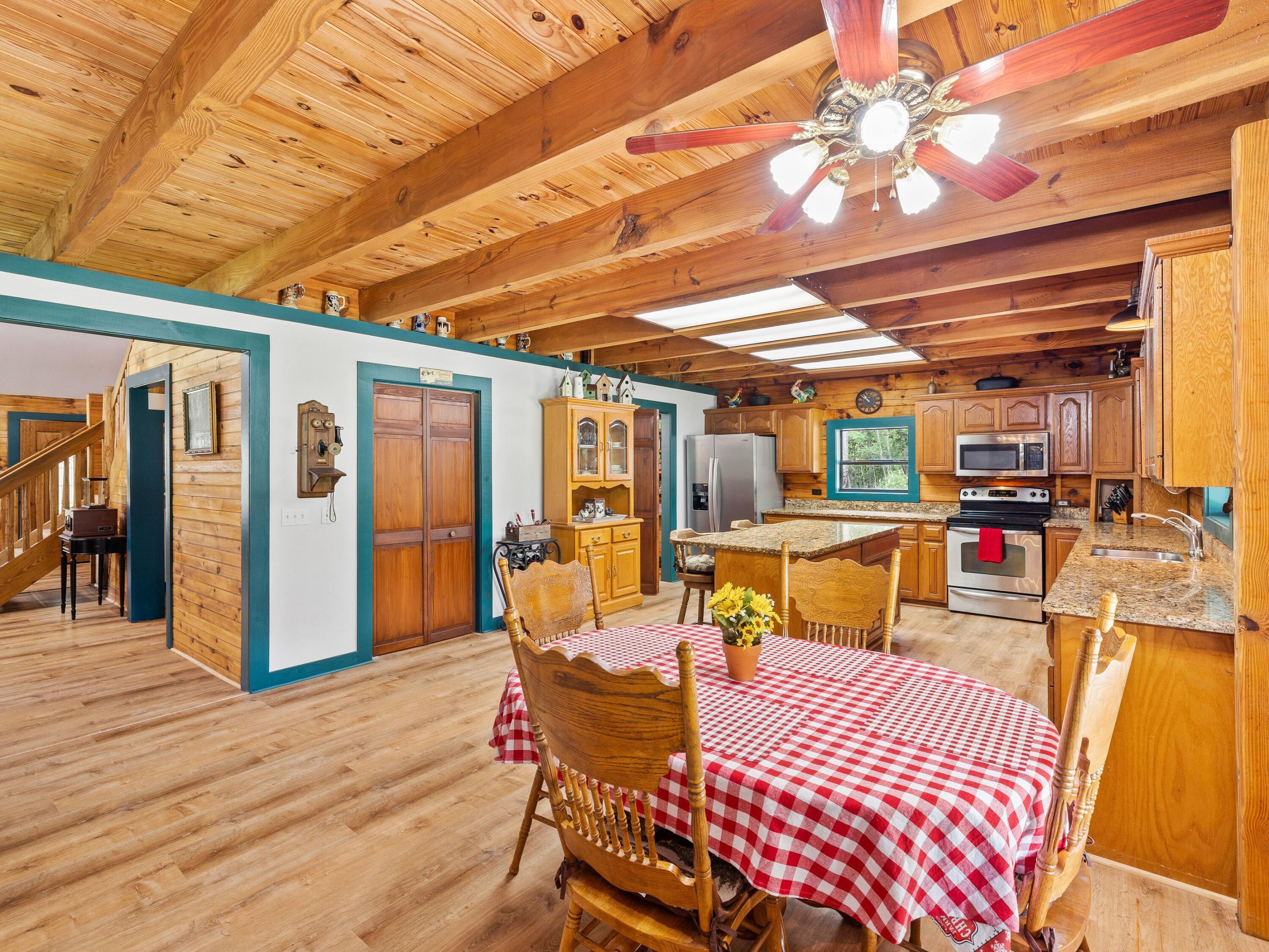 2330 N County Highway 393