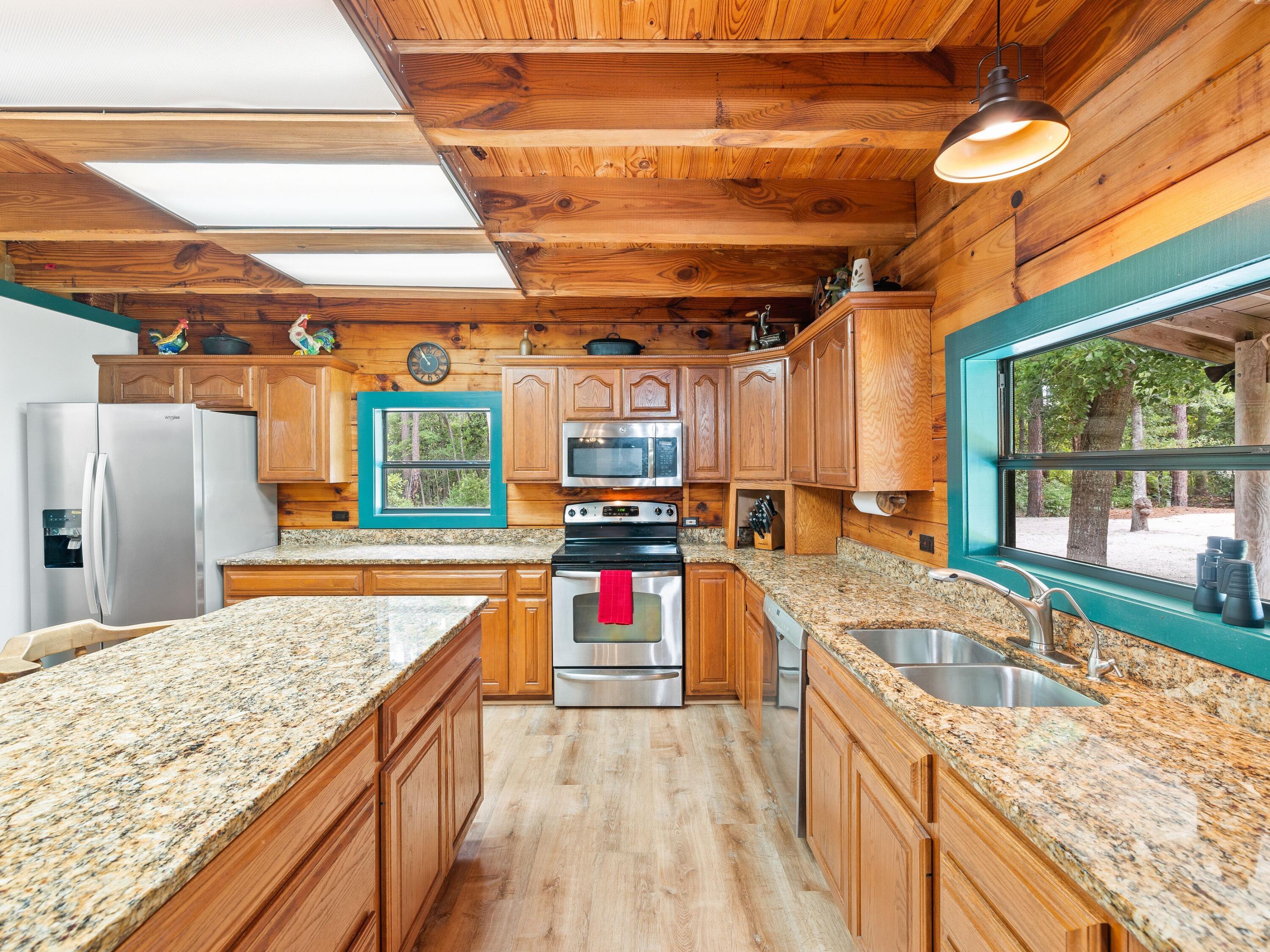 2330 N County Highway 393