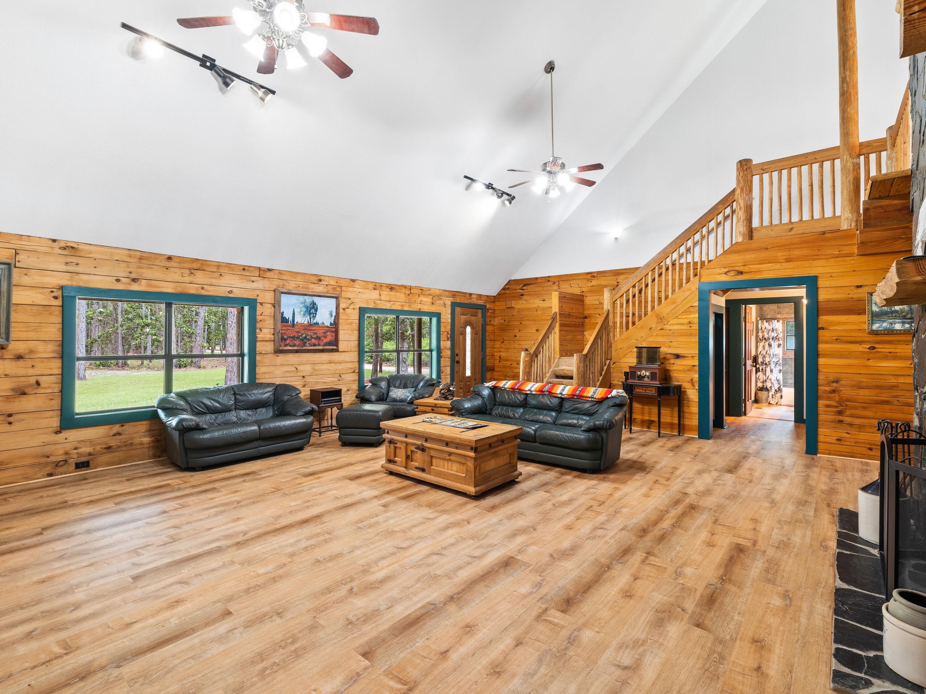 2330 N County Highway 393