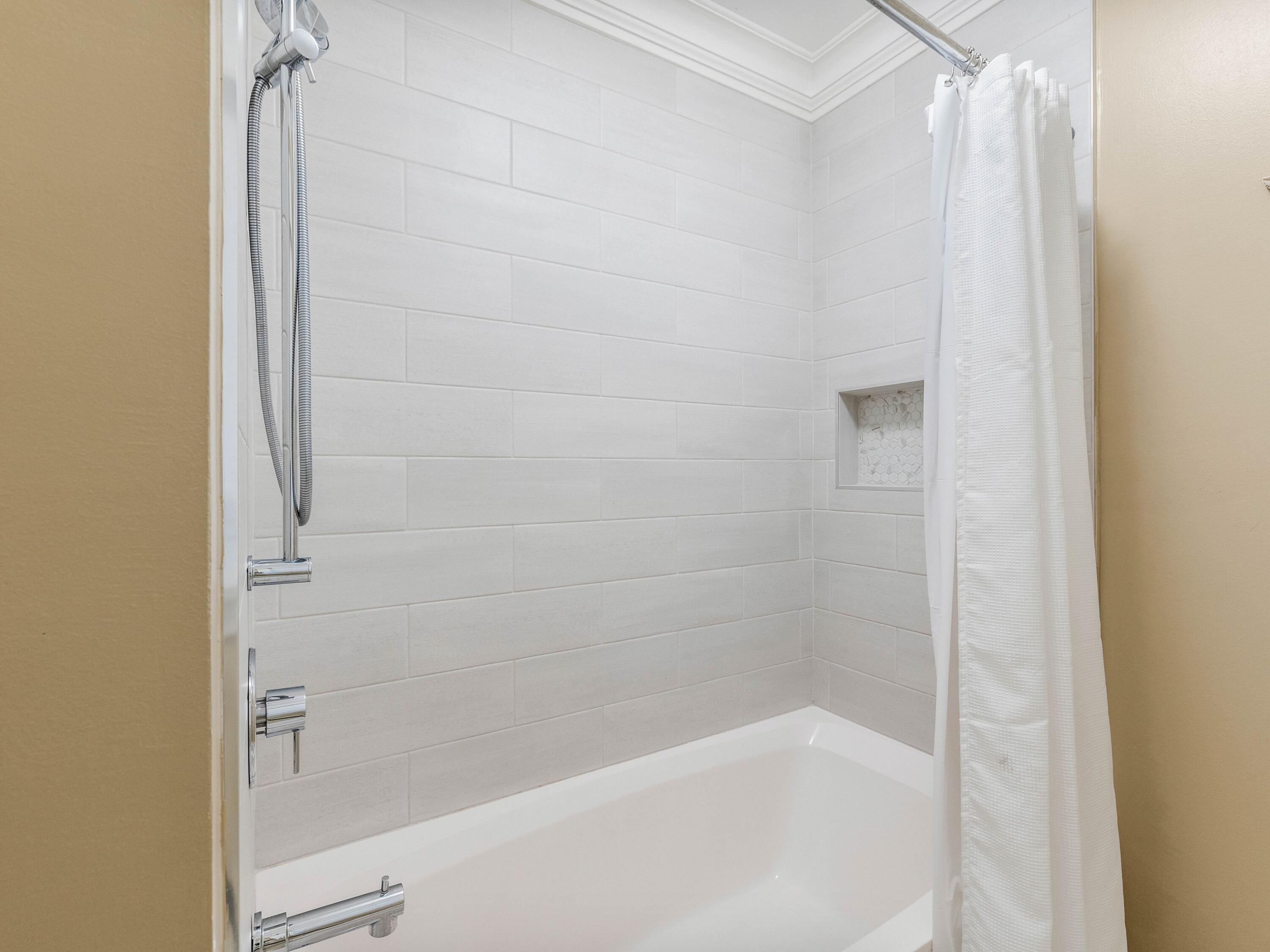 1785 E County Hwy 30A 101