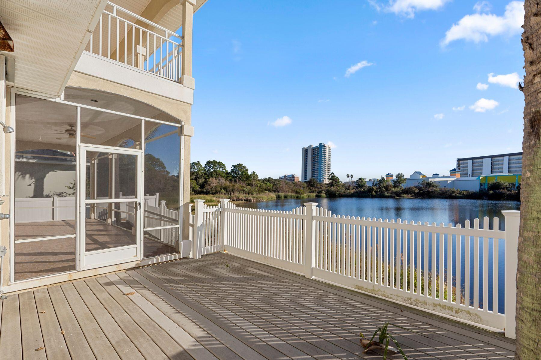 109 Smugglers Cove Court