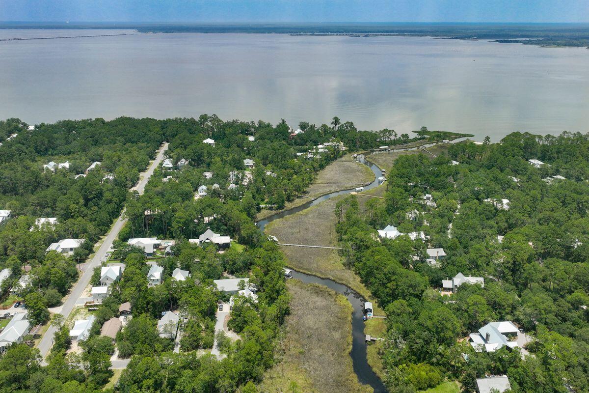 Lot 9 Laurel Oak Lane