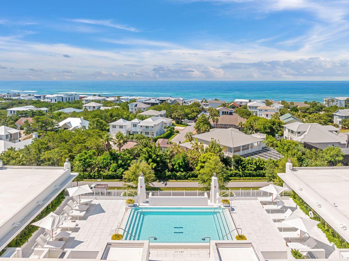 45 W Solaire Way 203