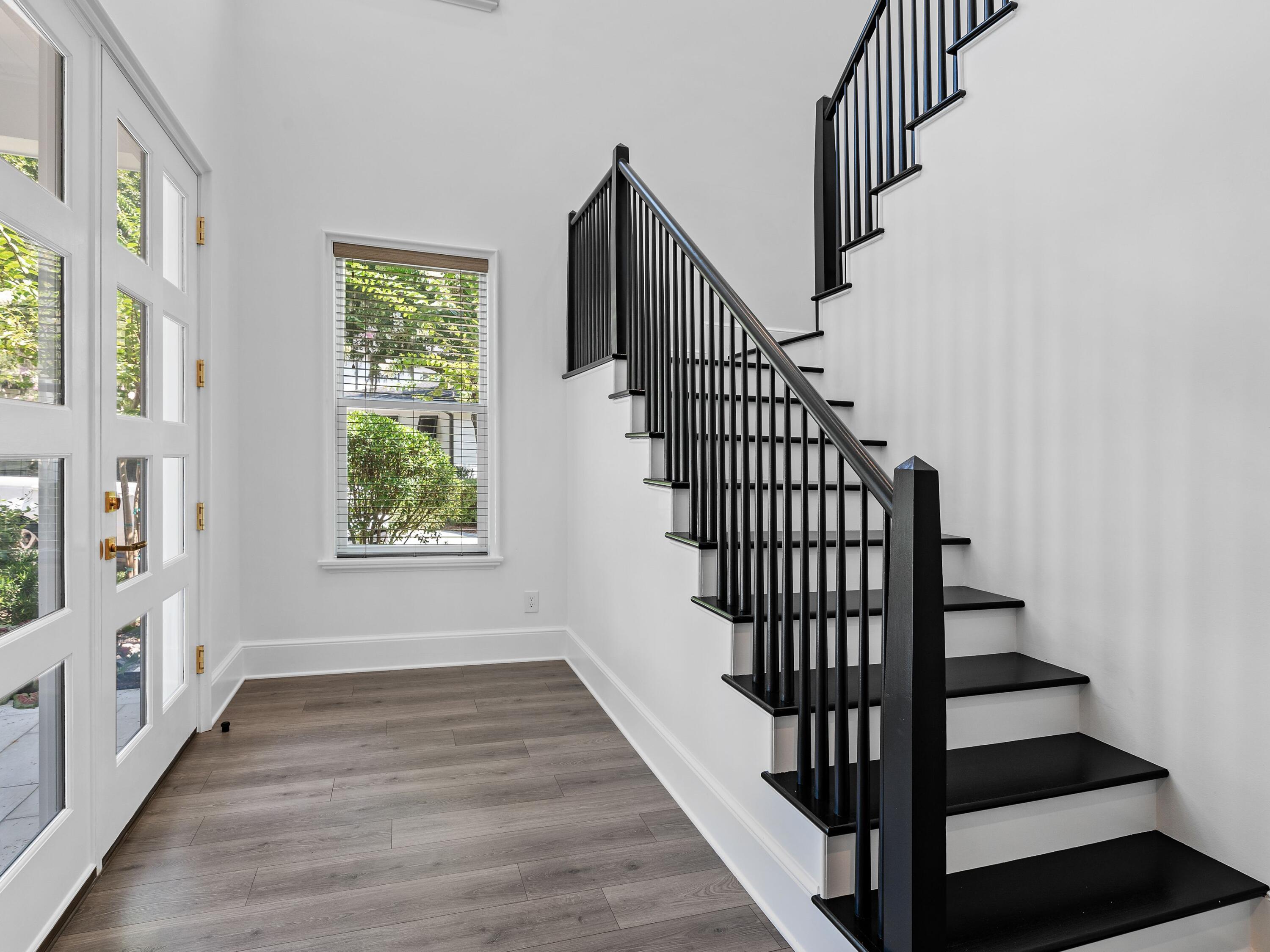 156 Beacon Point Drive