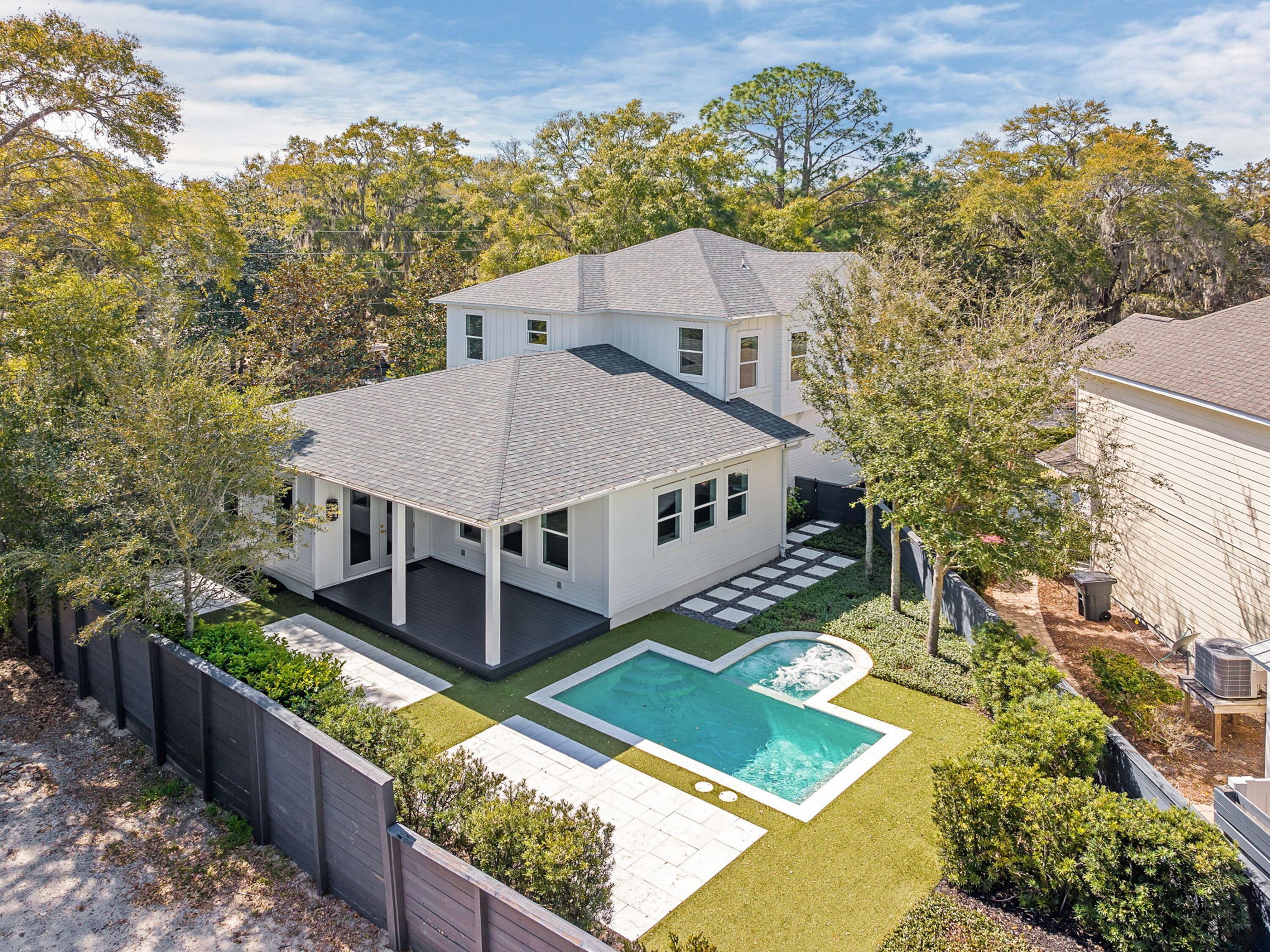 156 Beacon Point Drive