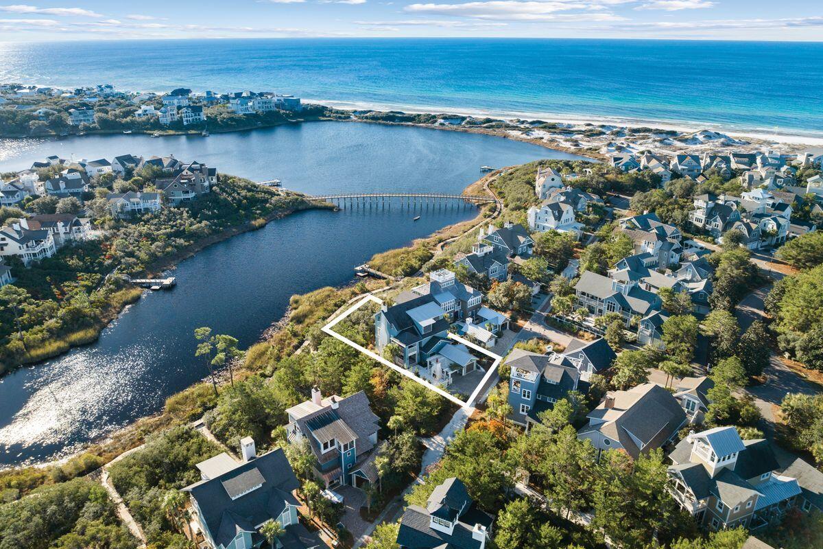 24 N Lake Bridge Lane