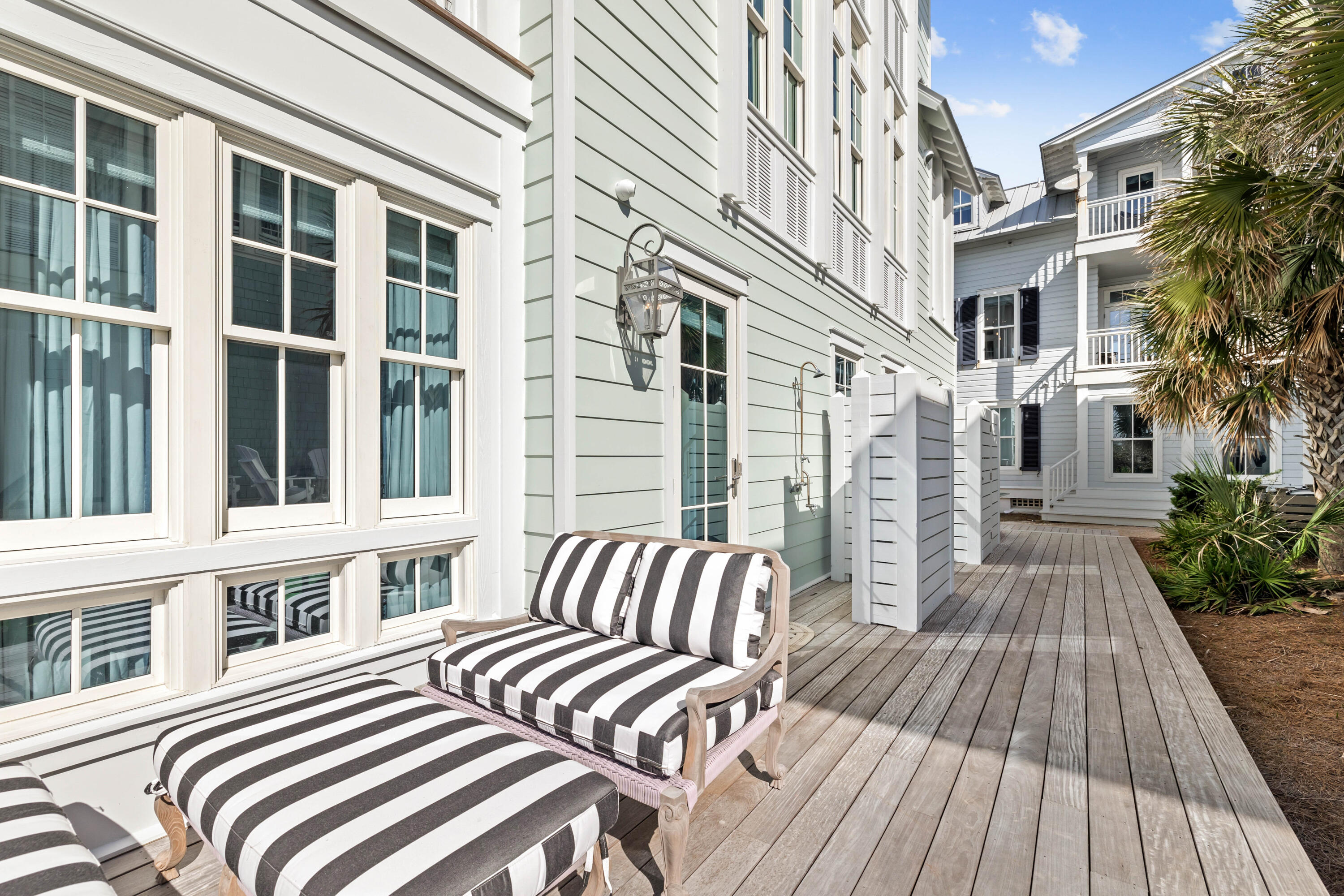 1938 E County Hwy 30A