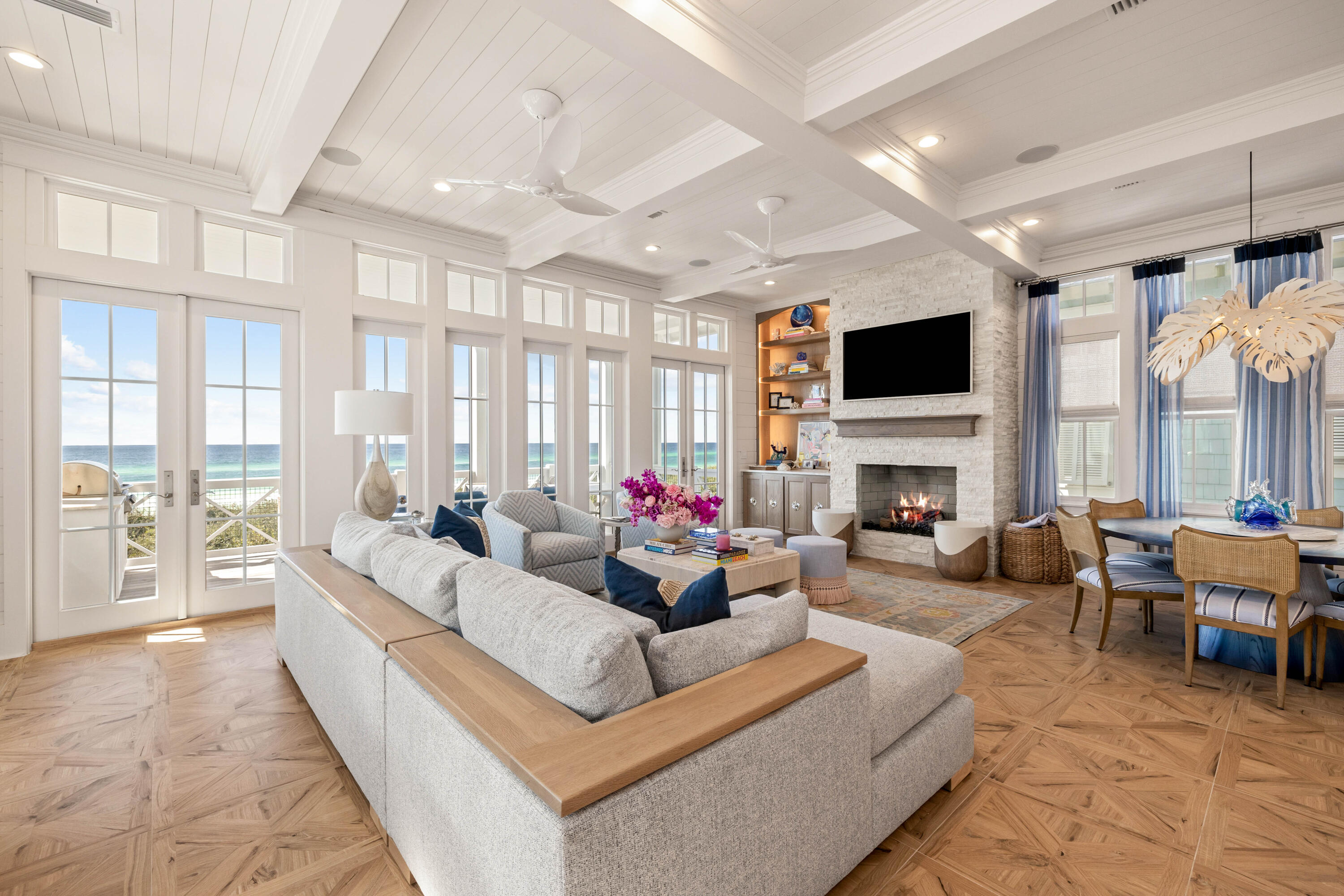 1938 E County Hwy 30A