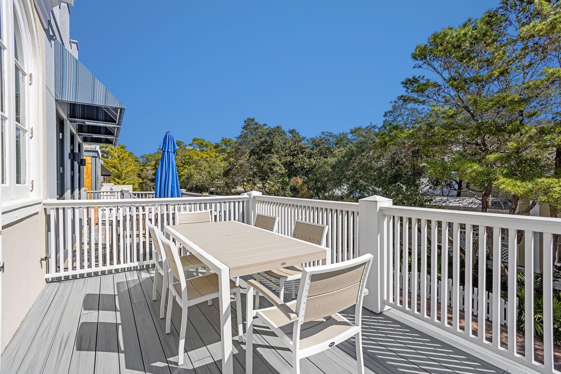 203 Ruskin Place