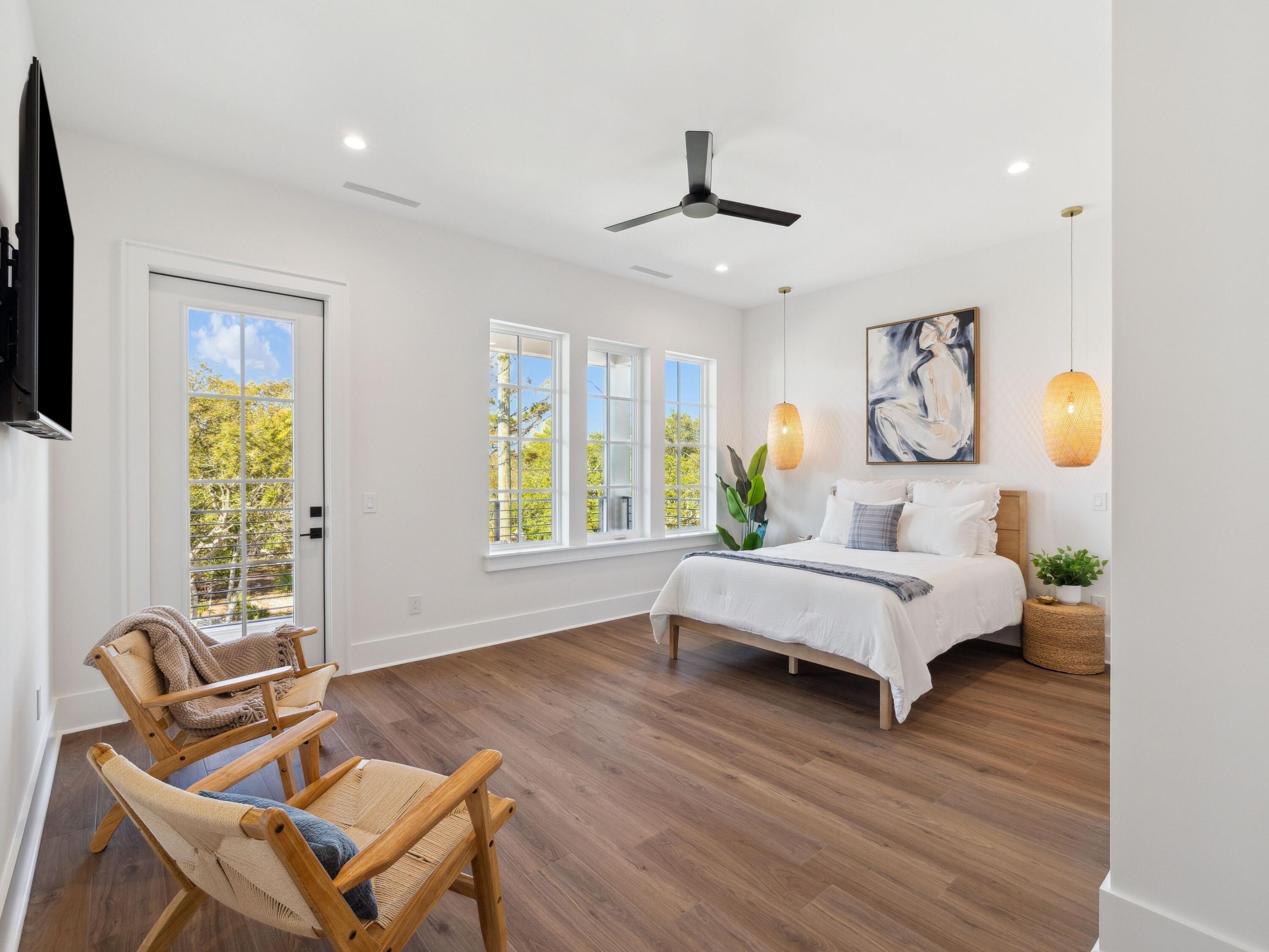 21623 Dolphin Avenue