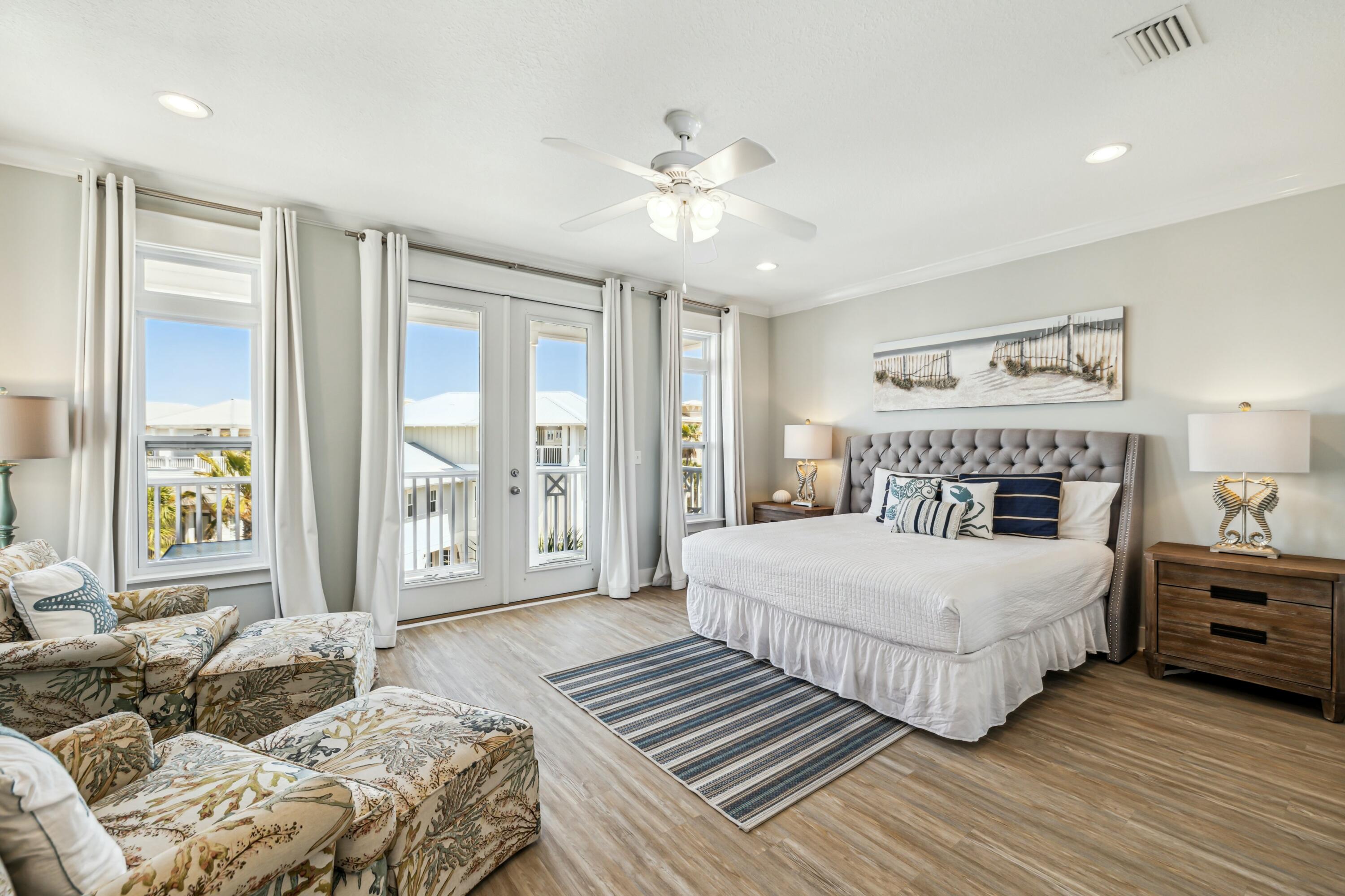 74 Blue Dolphin Loop